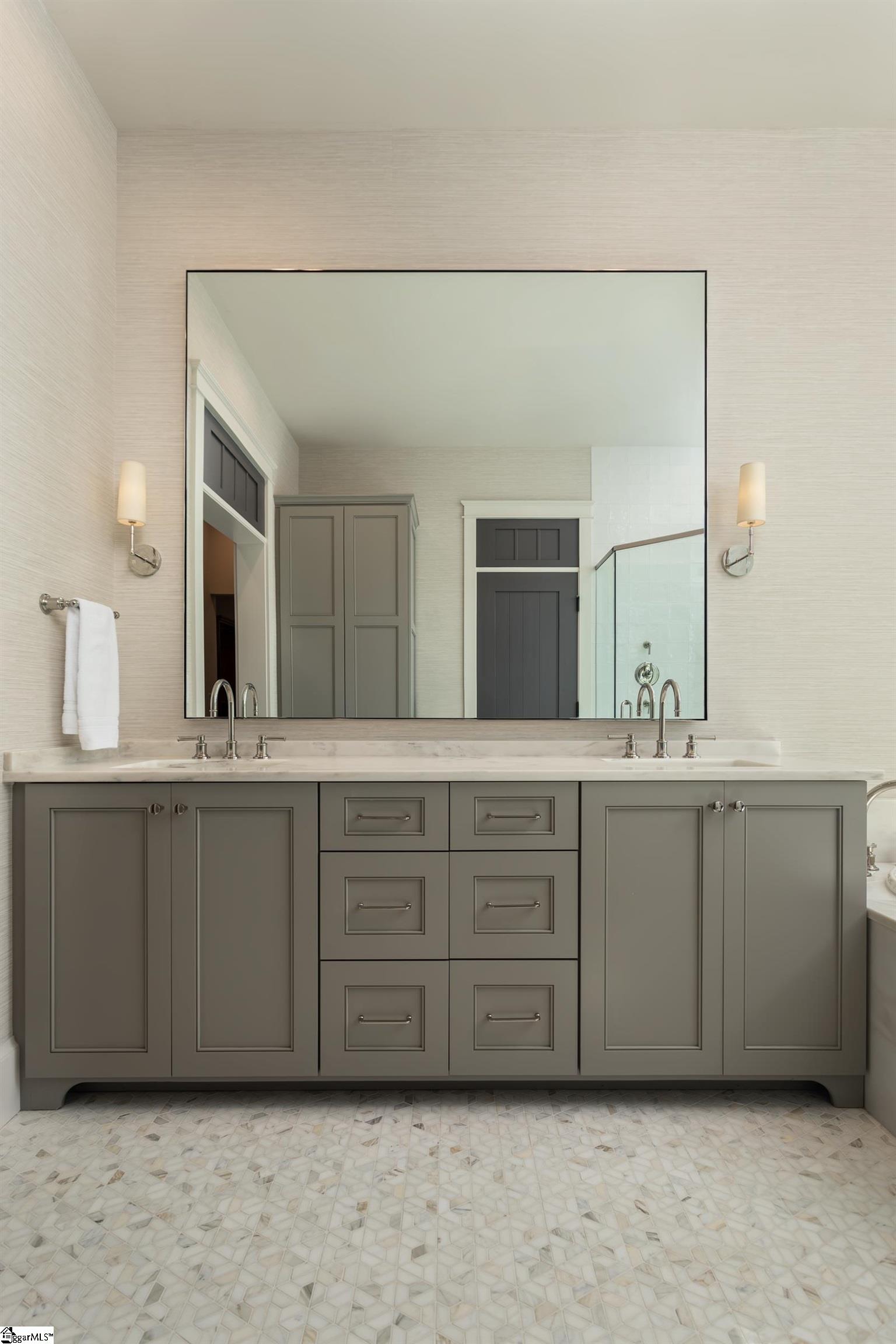 1596064 Property Photo 17
