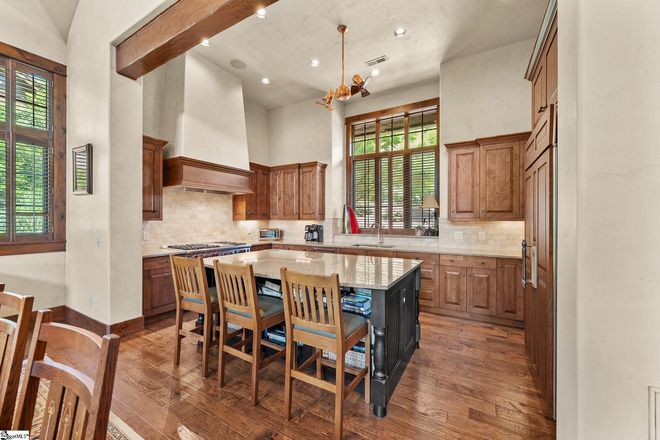 1596065 Property Photo 7