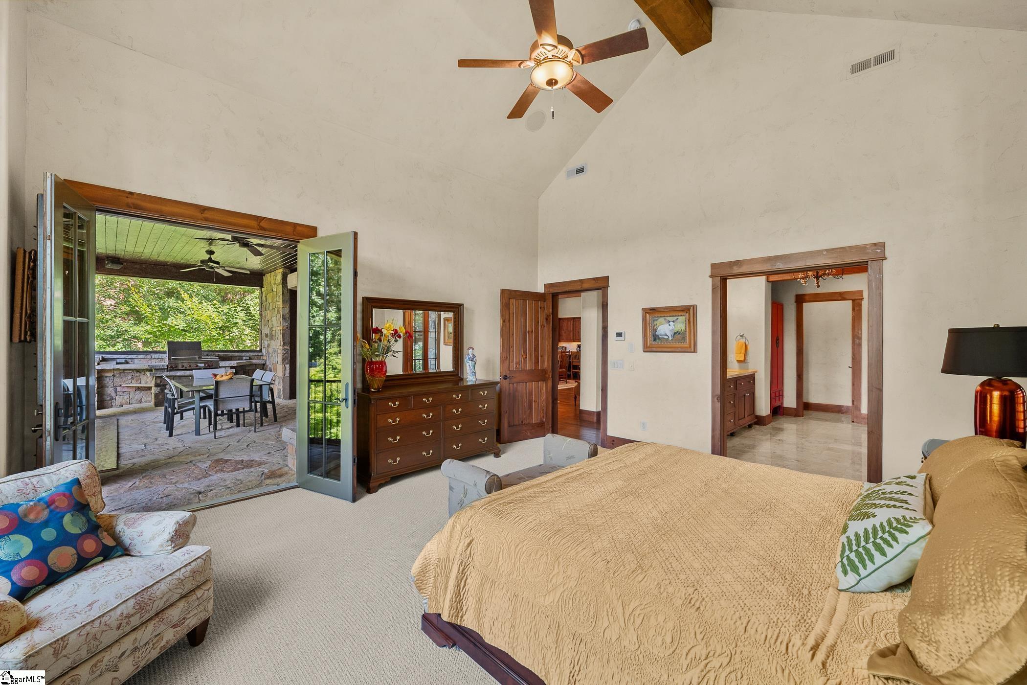 1596065 Property Photo 18