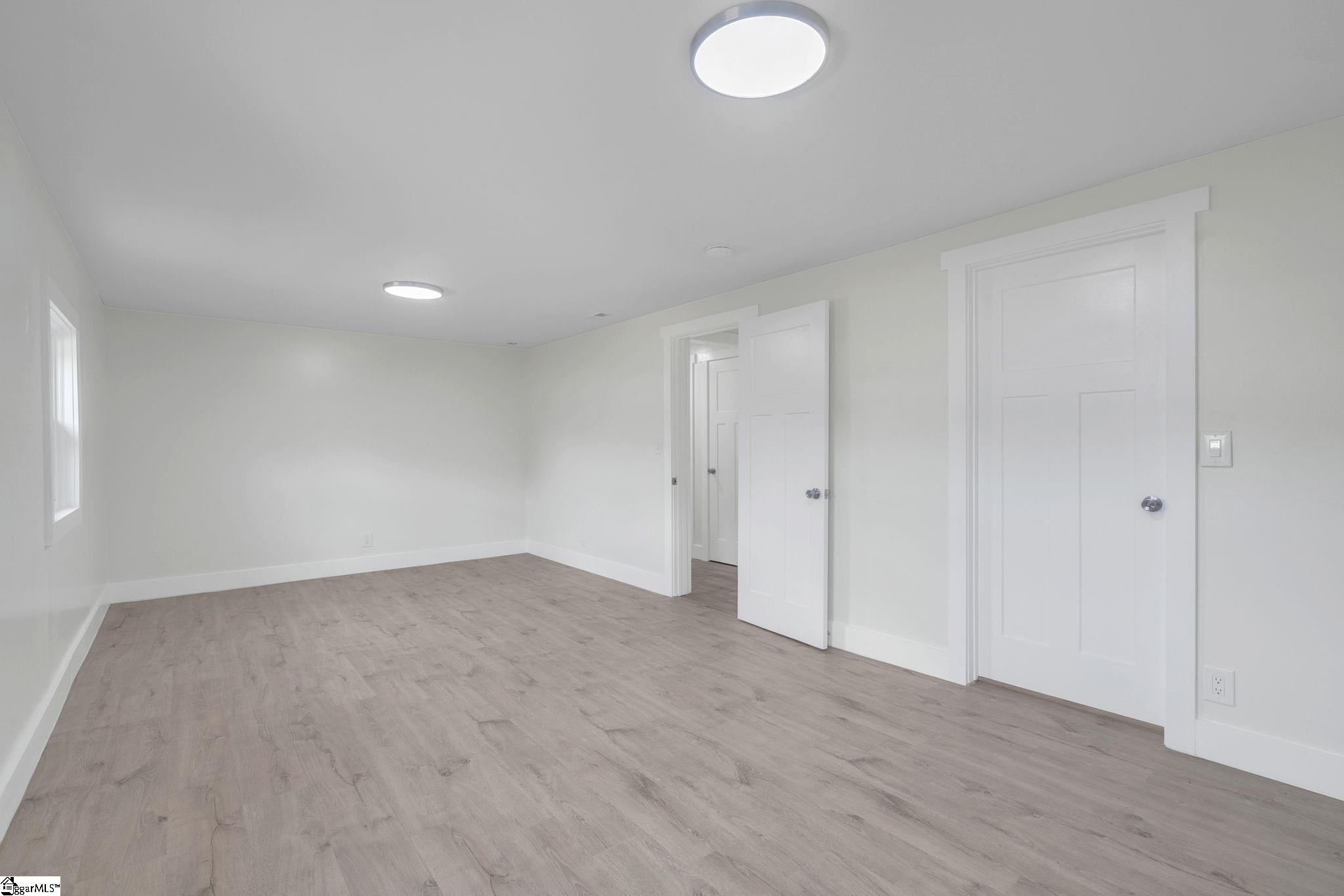 1 W Golden Strip Drive Property Photo 10