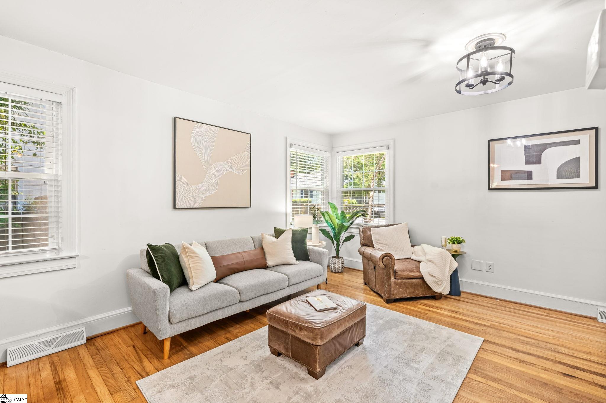 11 Tabor Street Property Photo 6