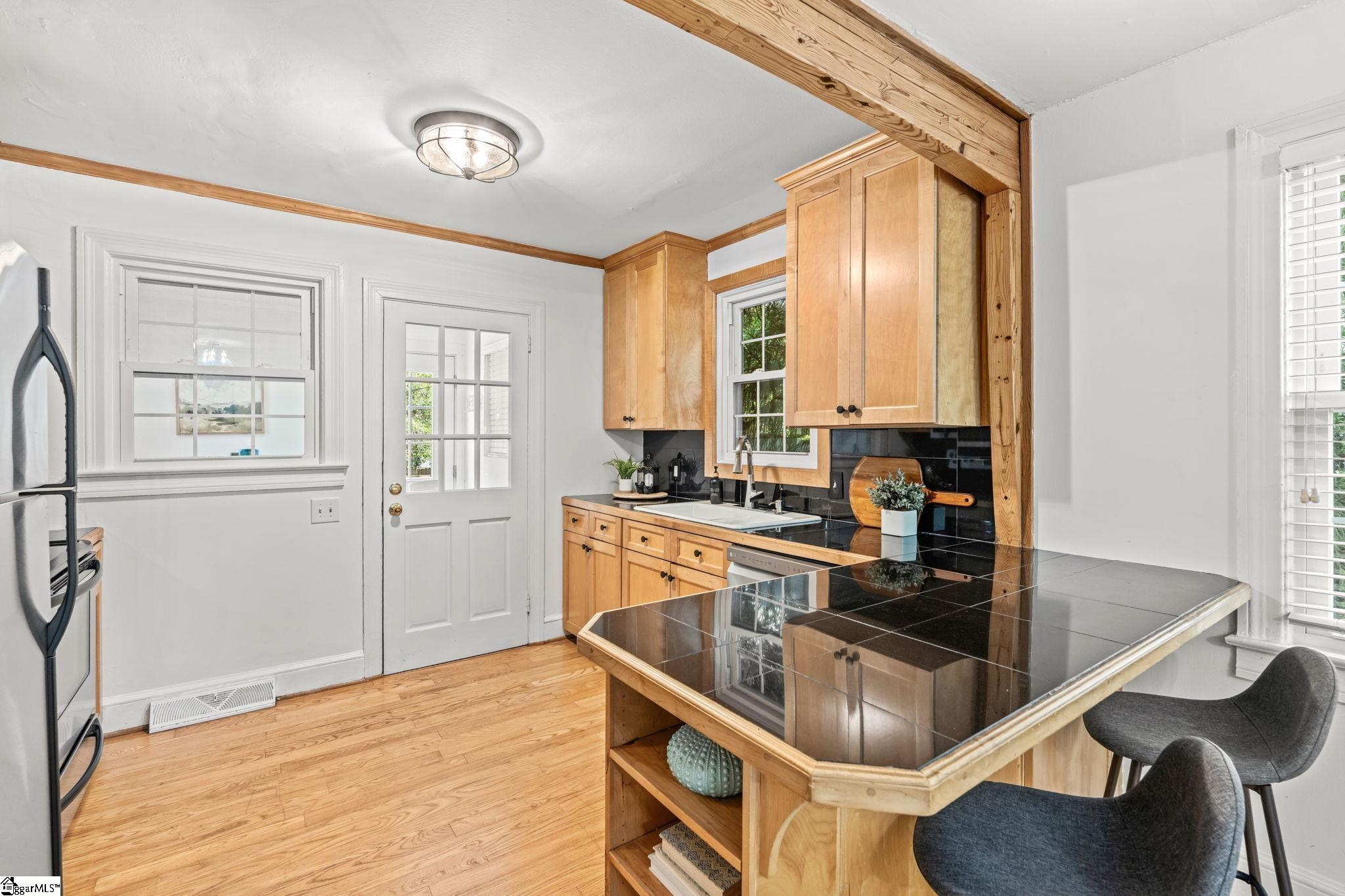11 Tabor Street Property Photo 12