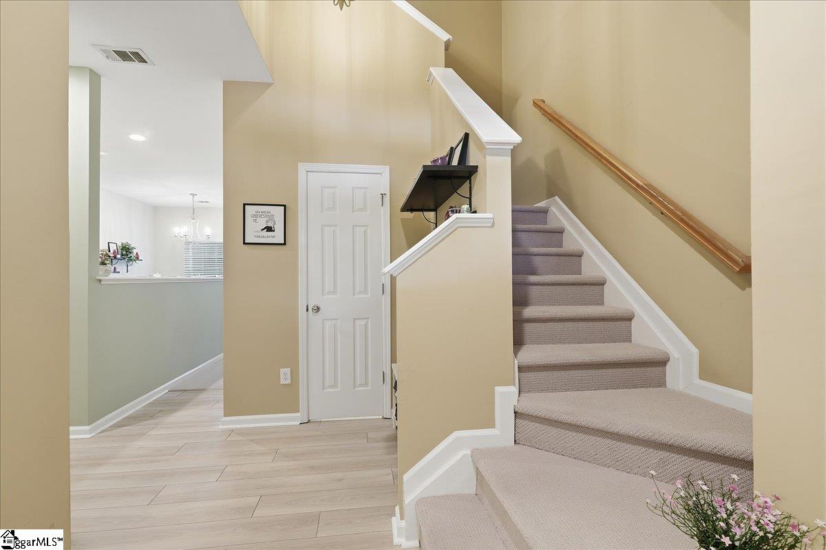 16 Rock Side Court Property Photo 3