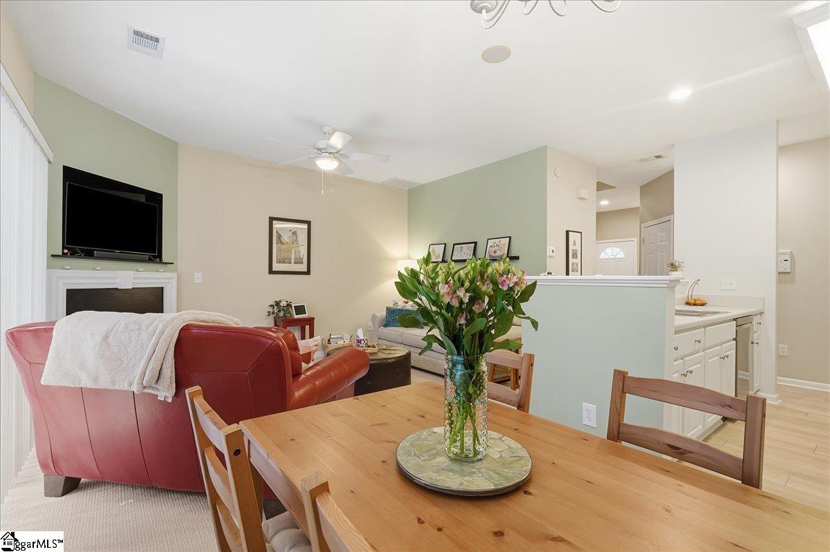 16 Rock Side Court Property Photo 8