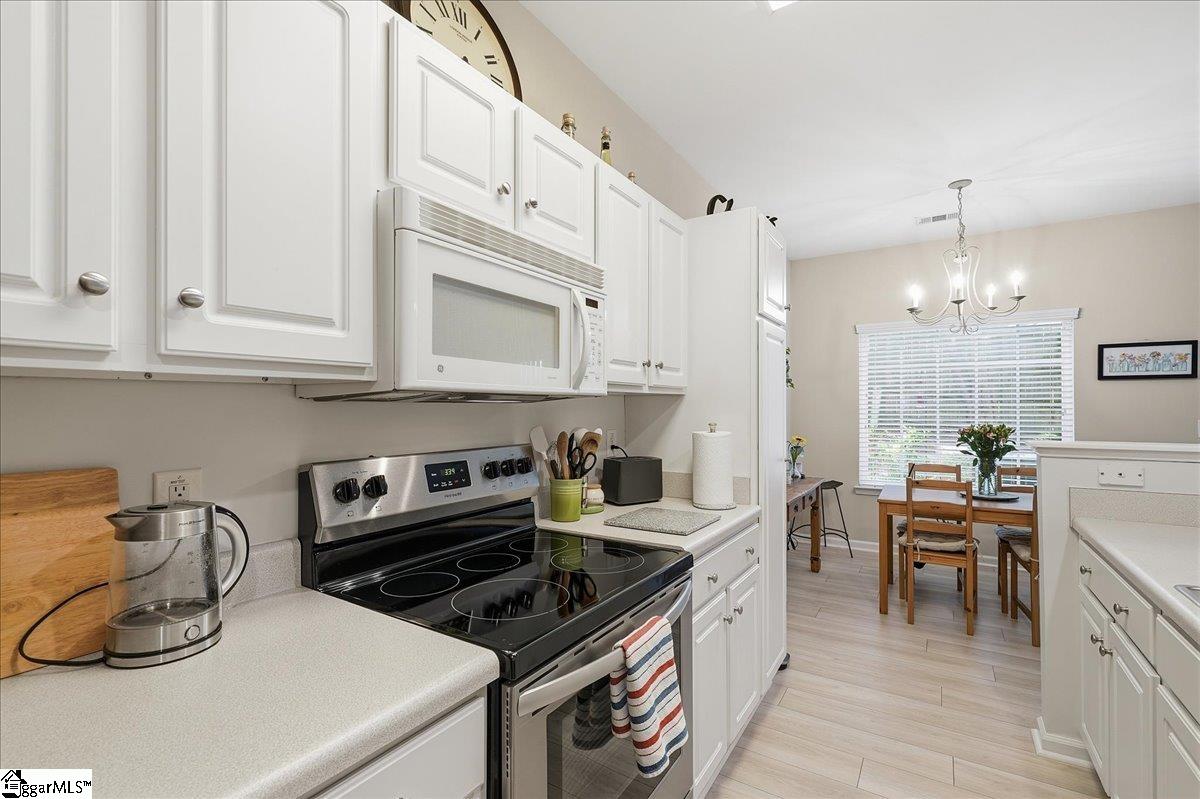 16 Rock Side Court Property Photo 10