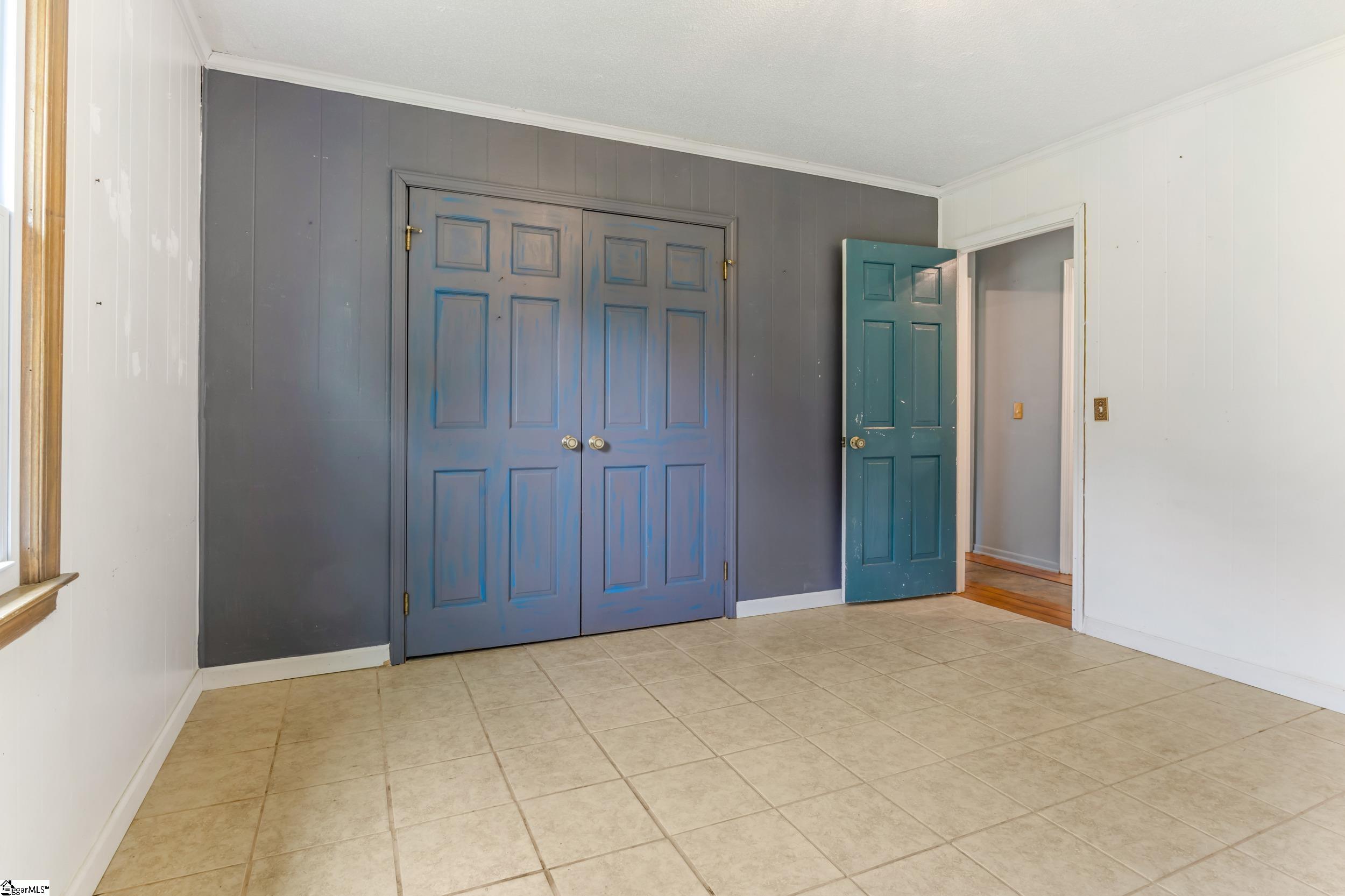 234 Country Glen Property Photo 21