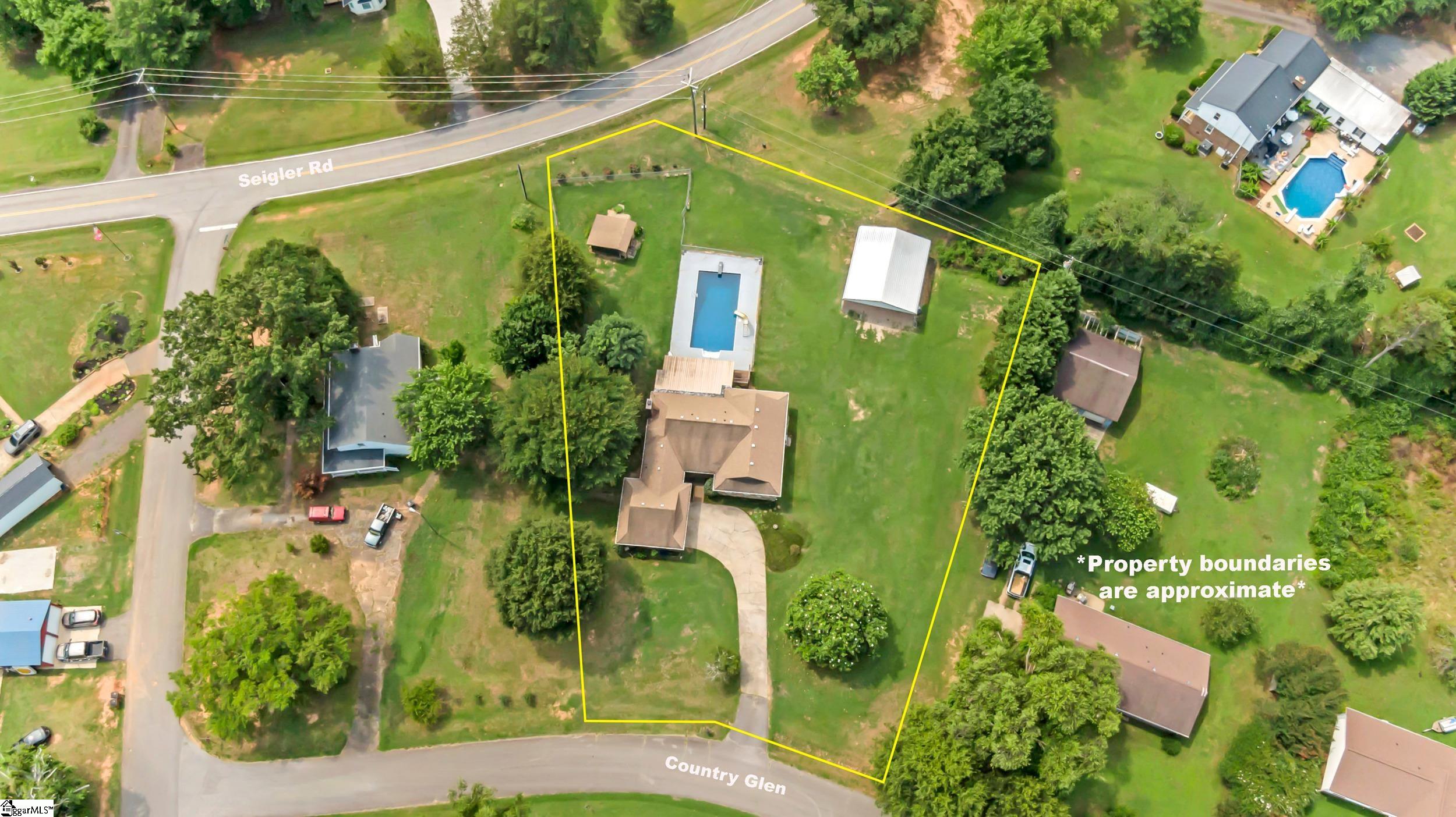 234 Country Glen Property Photo 33