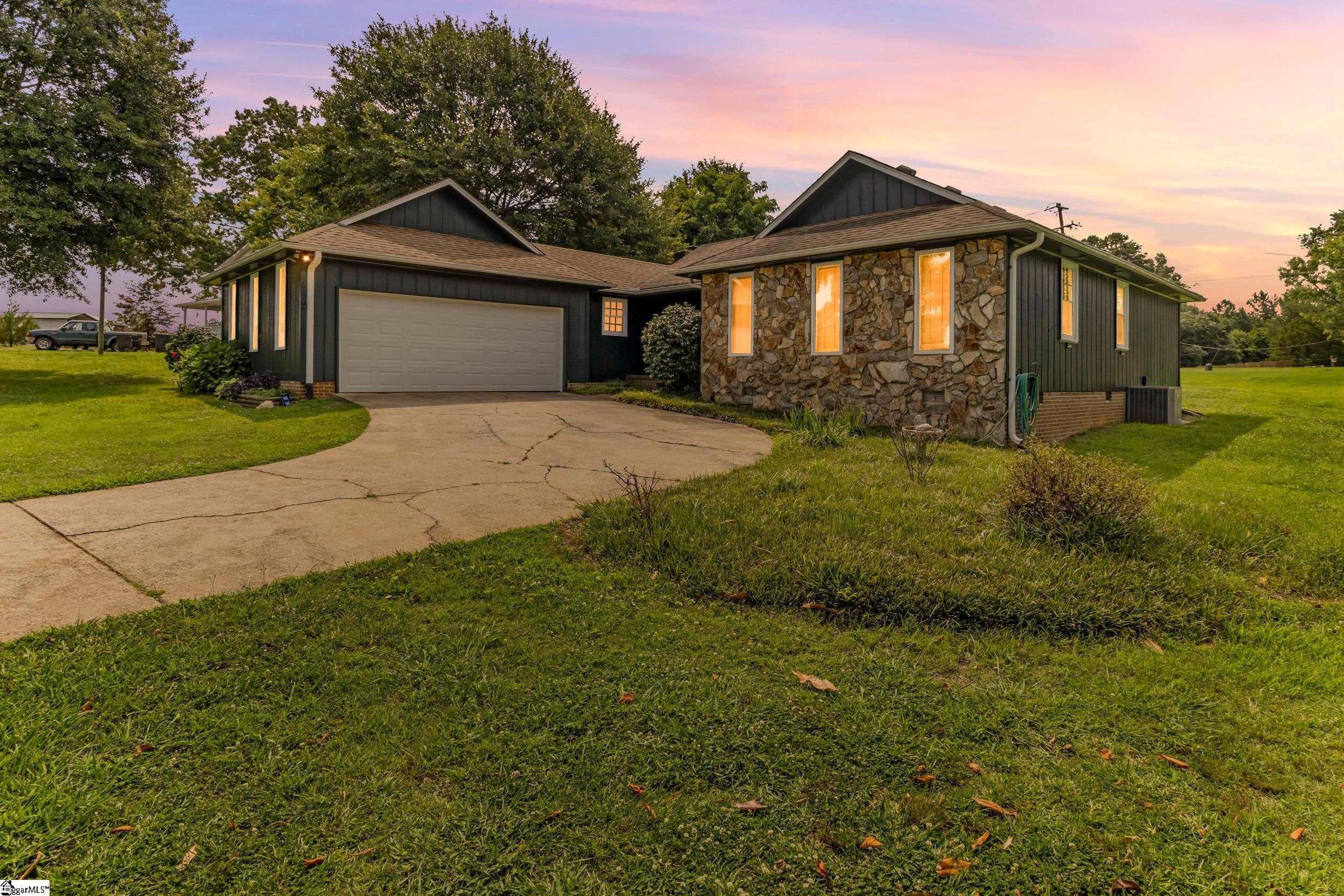 234 Country Glen Property Photo 38