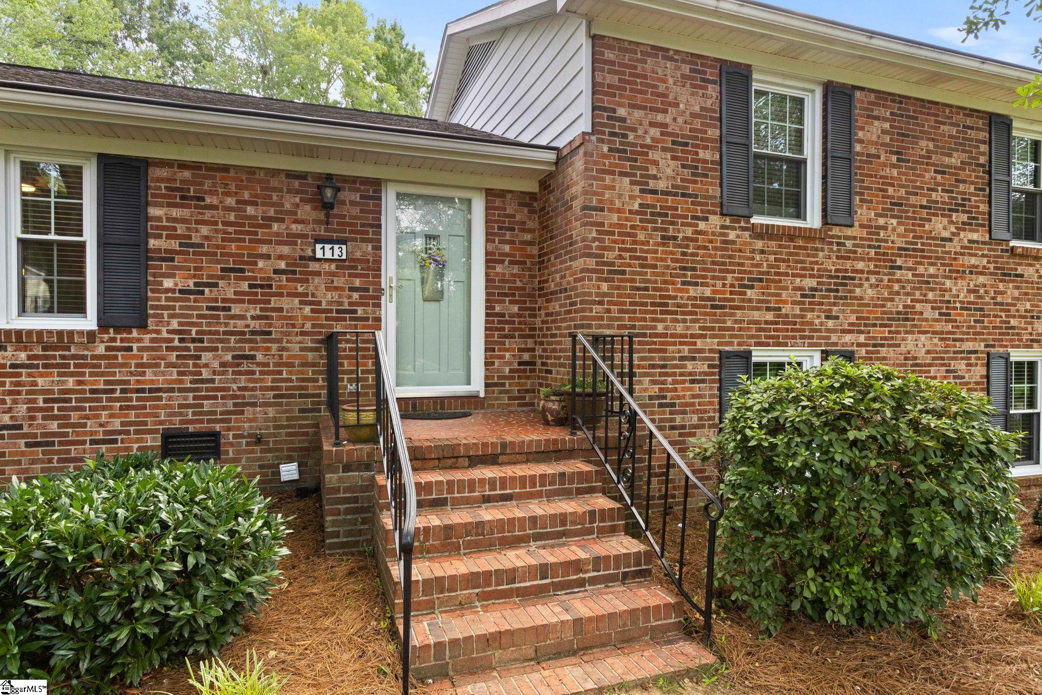 113 Abingdon Way Property Photo 3