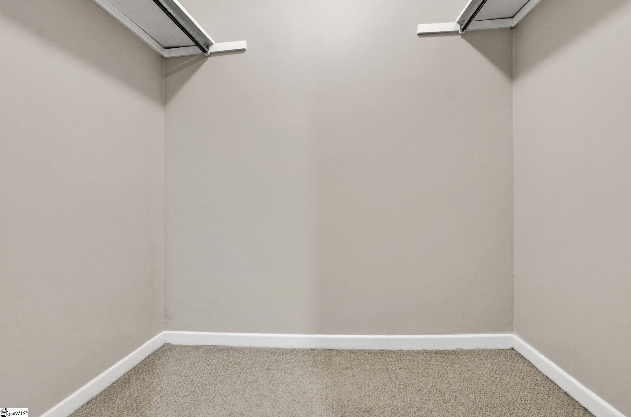 216 Charleston Avenue Property Photo 11