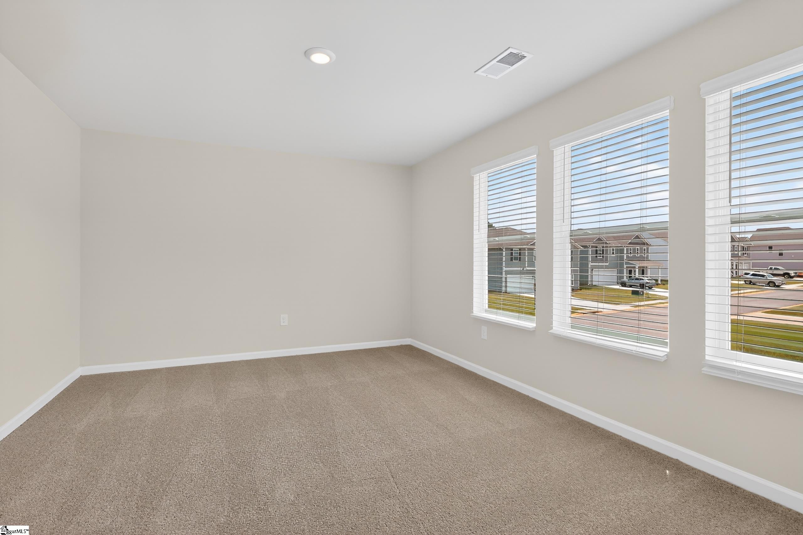 101 Spring Knoll Way Property Photo 17