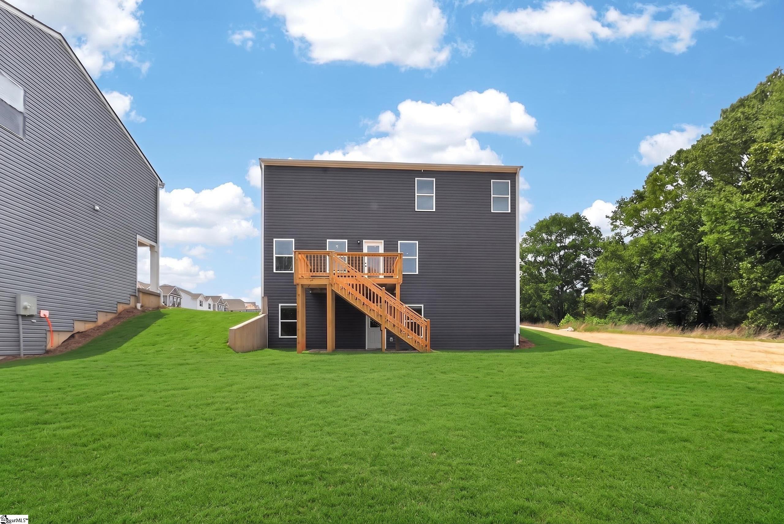 101 Spring Knoll Way Property Photo 31