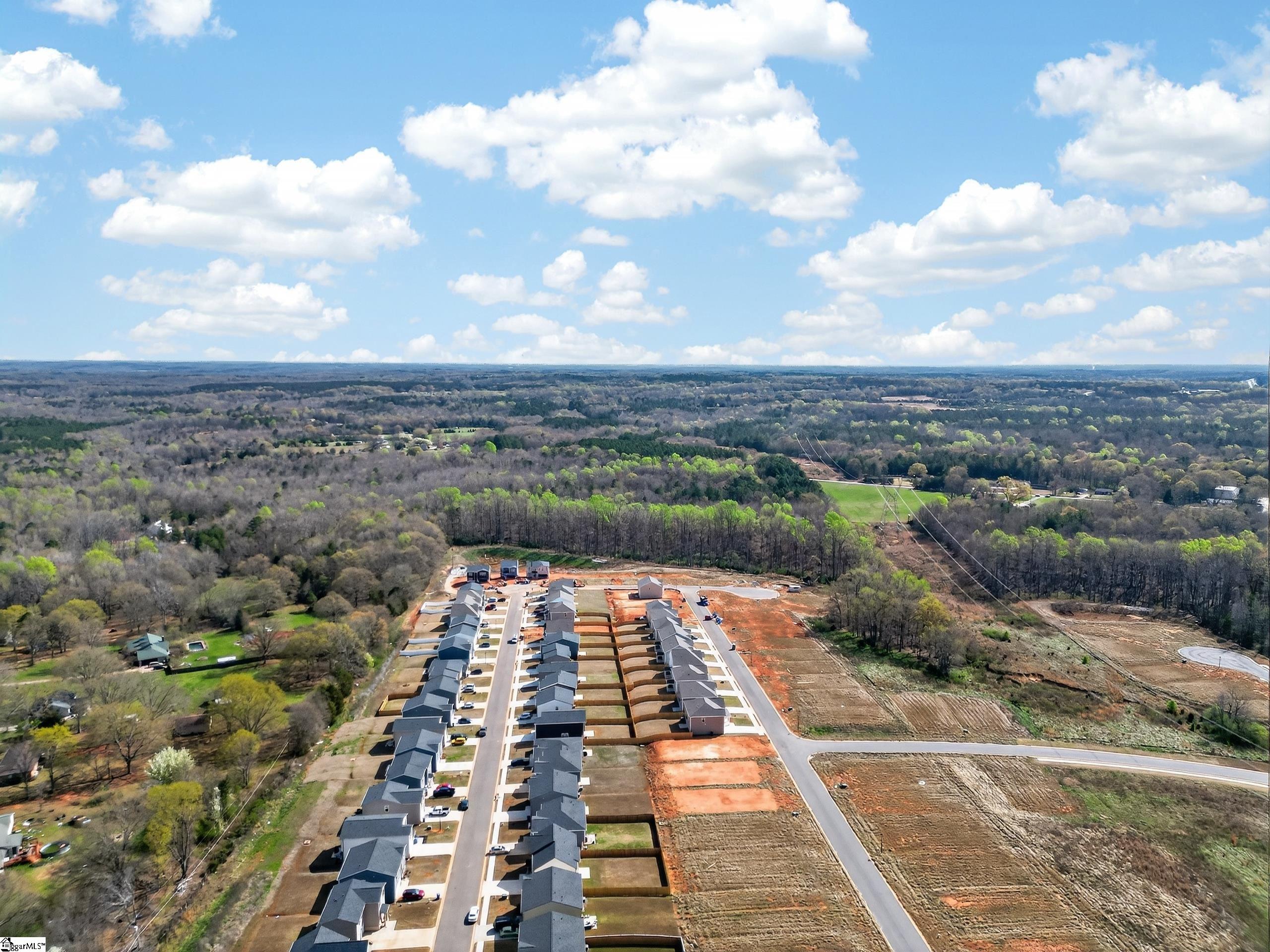 103 Spring Knoll Way Property Photo 4