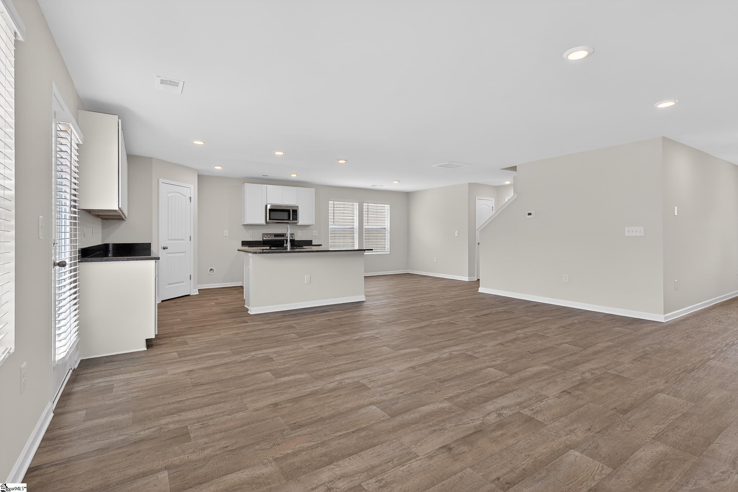103 Spring Knoll Way Property Photo 12