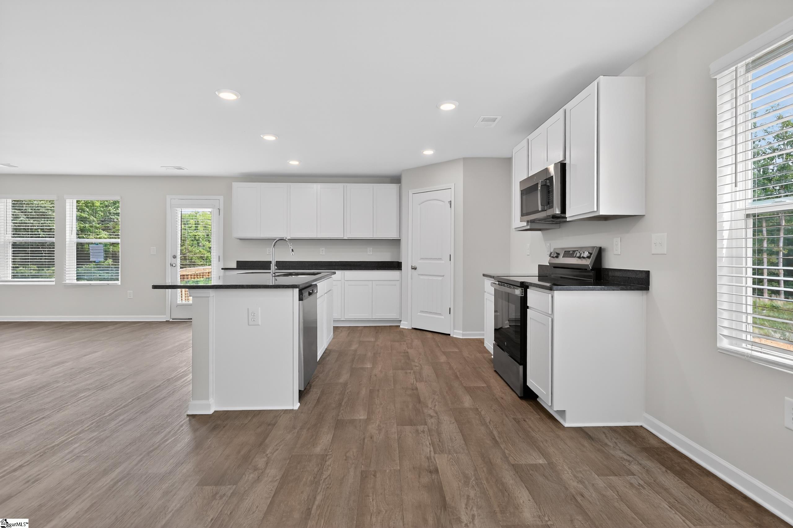 103 Spring Knoll Way Property Photo 15