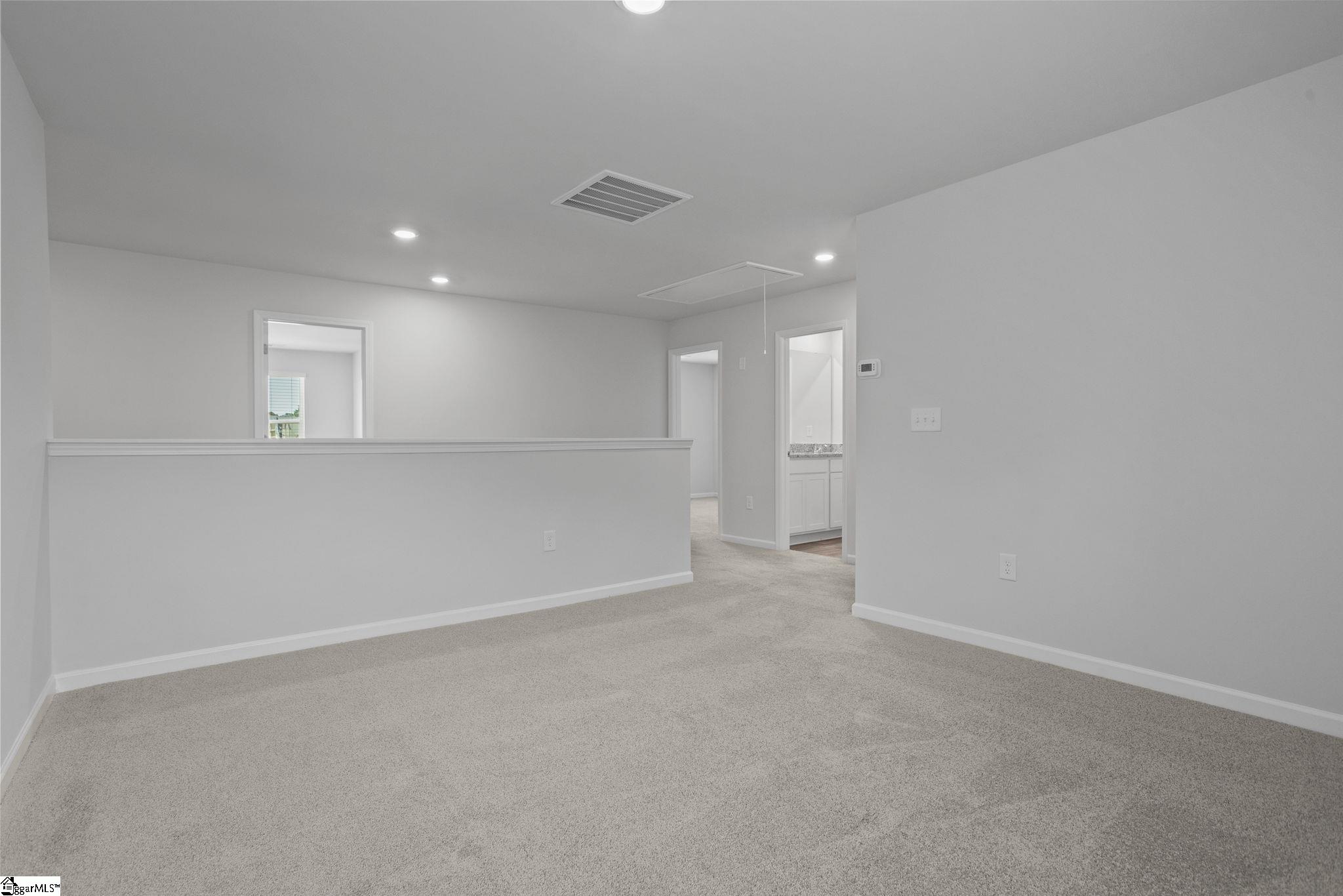 105 Spring Knoll Way Property Photo 14
