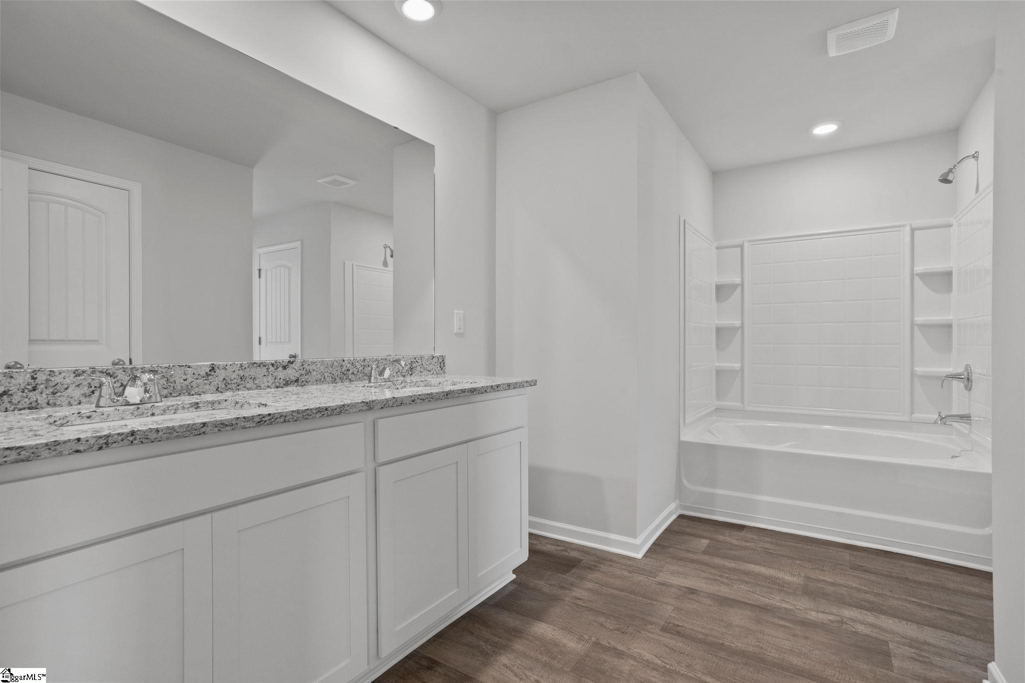 105 Spring Knoll Way Property Photo 22