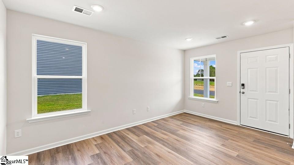 717 Longton Street Property Photo 6