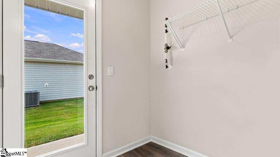 717 Longton Street Property Photo 34