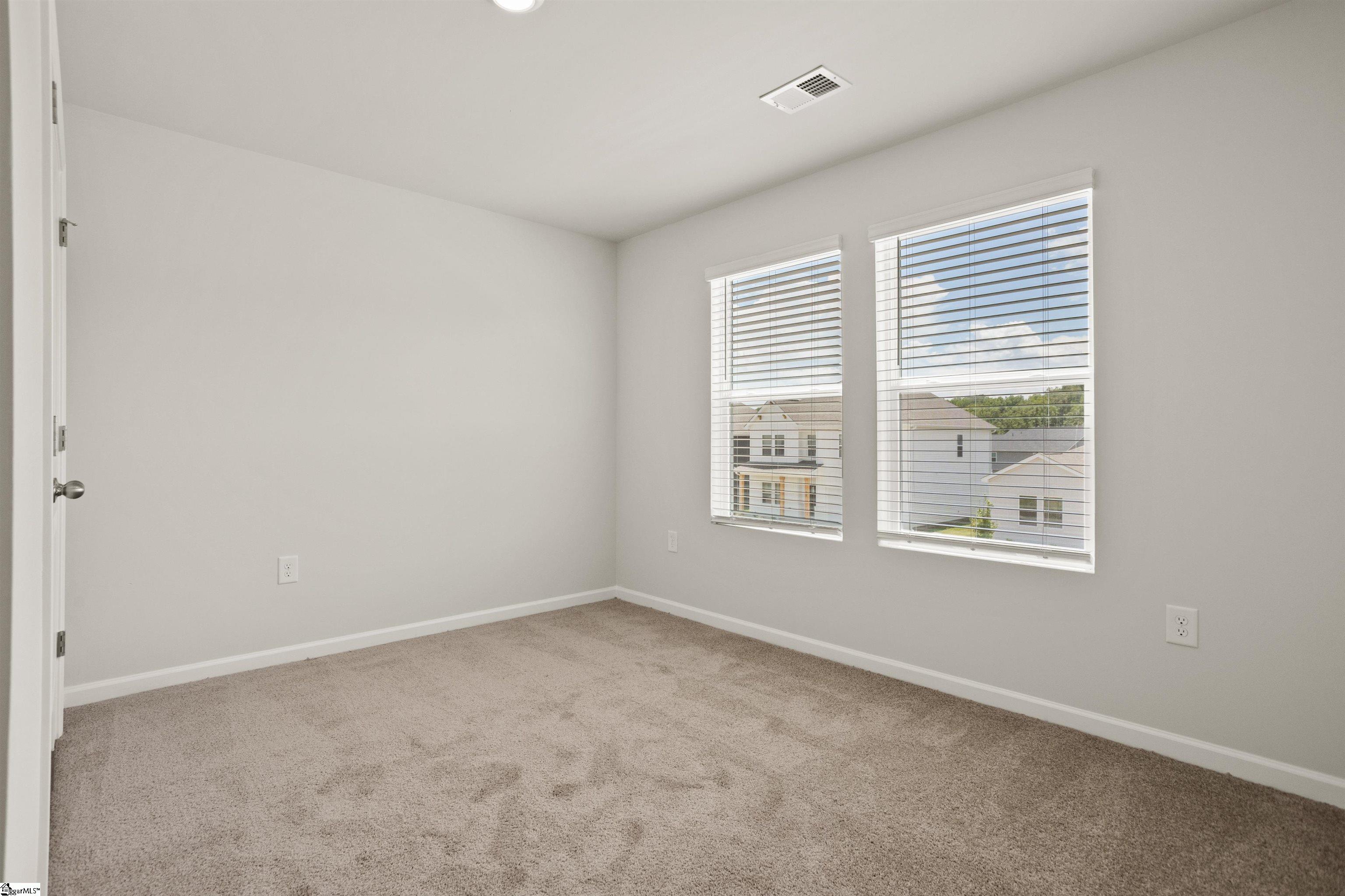 607 Silver Fir Street Property Photo 9