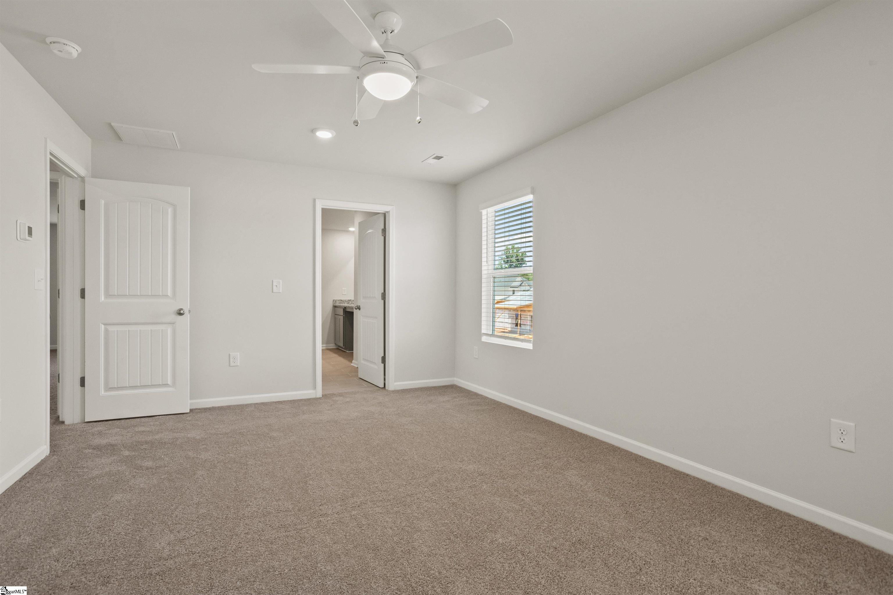 607 Silver Fir Street Property Photo 15