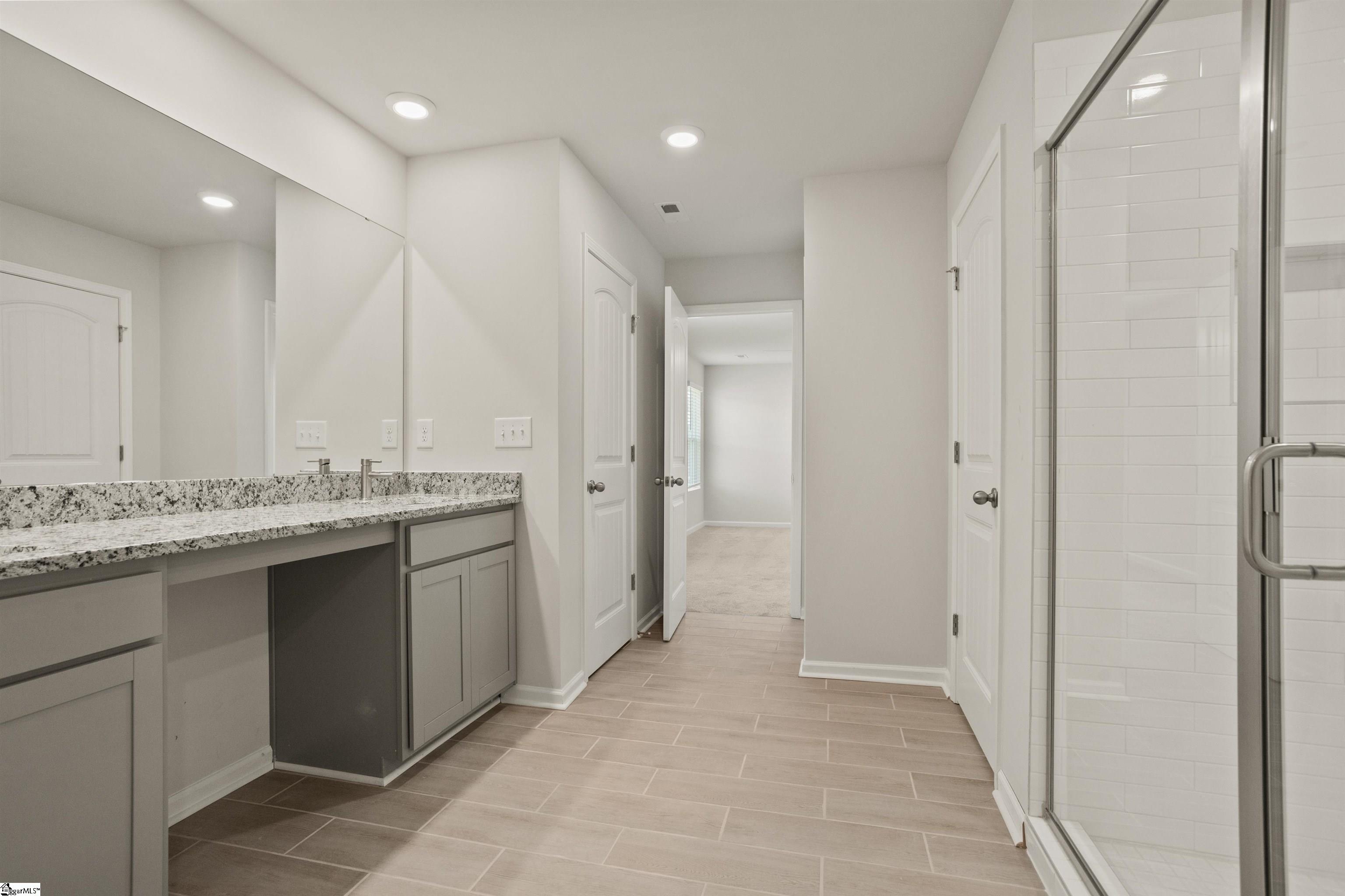 607 Silver Fir Street Property Photo 17
