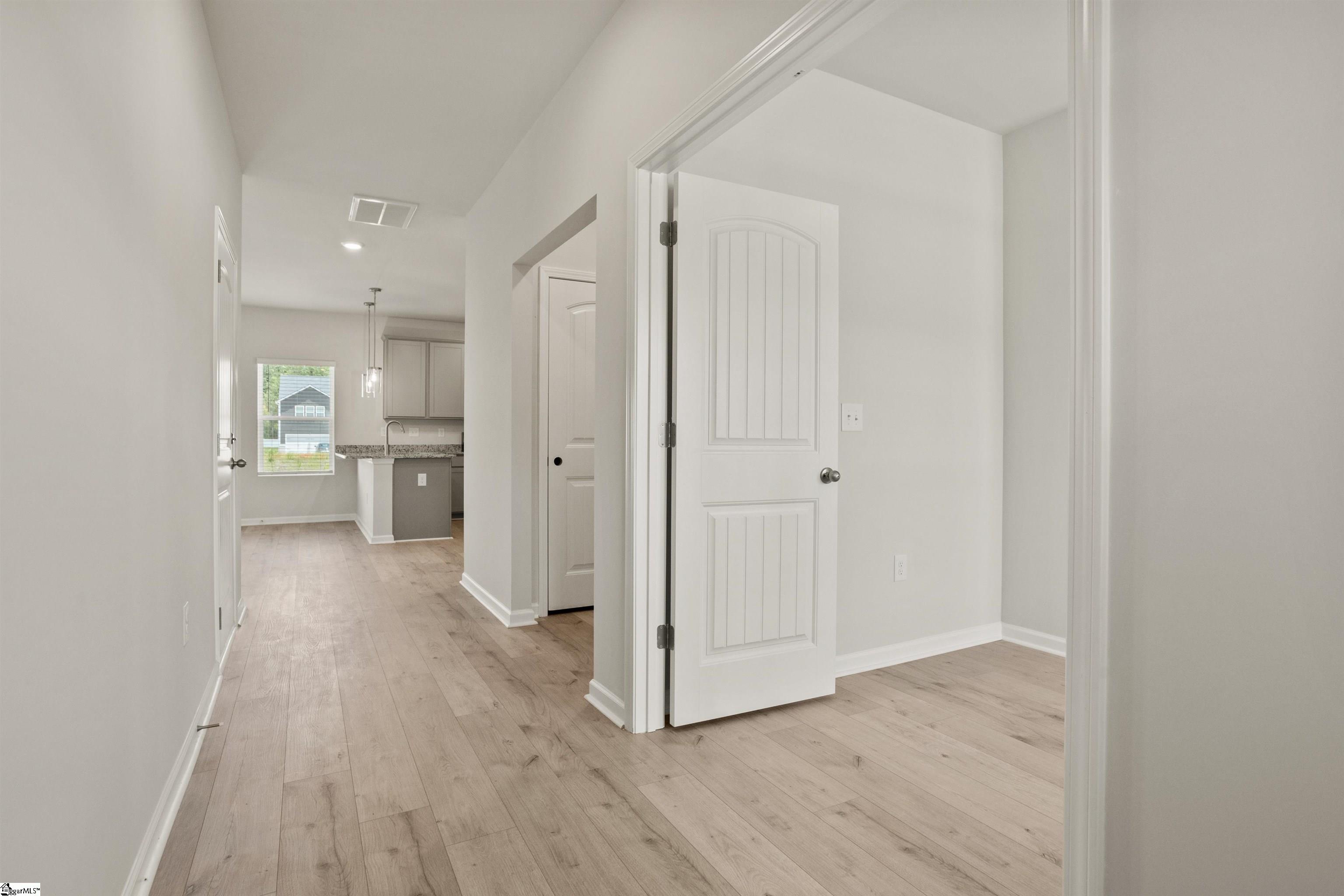 607 Silver Fir Street Property Photo 19