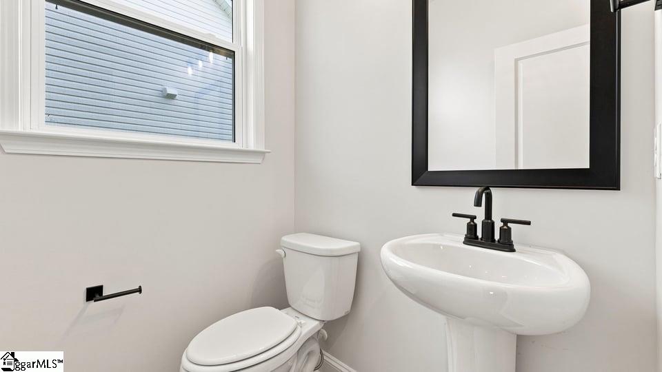 570 Woodcot Drive Property Photo 20