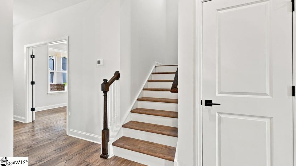 570 Woodcot Drive Property Photo 21