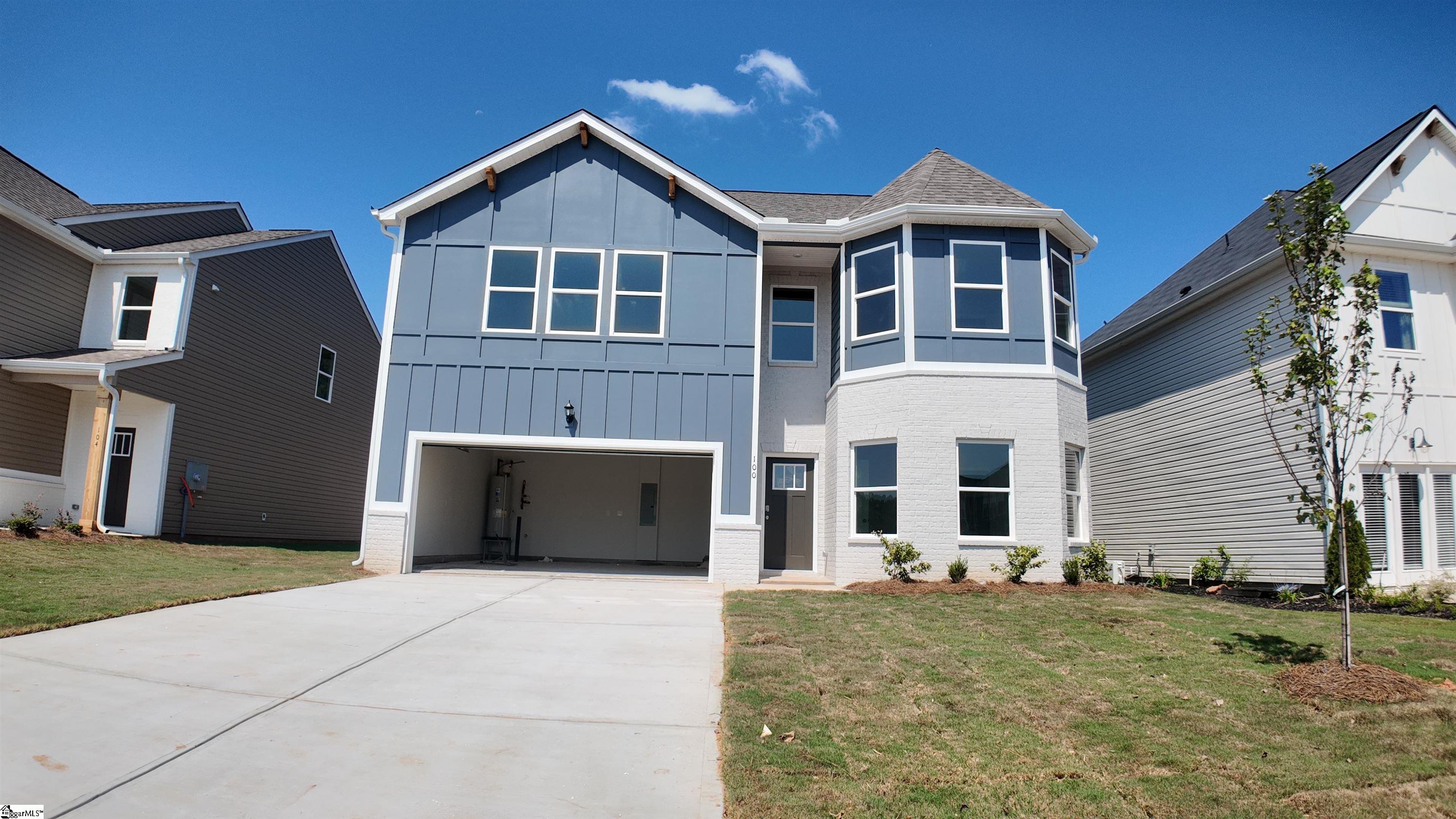 100 Juniper Valley Circle Property Photo 2