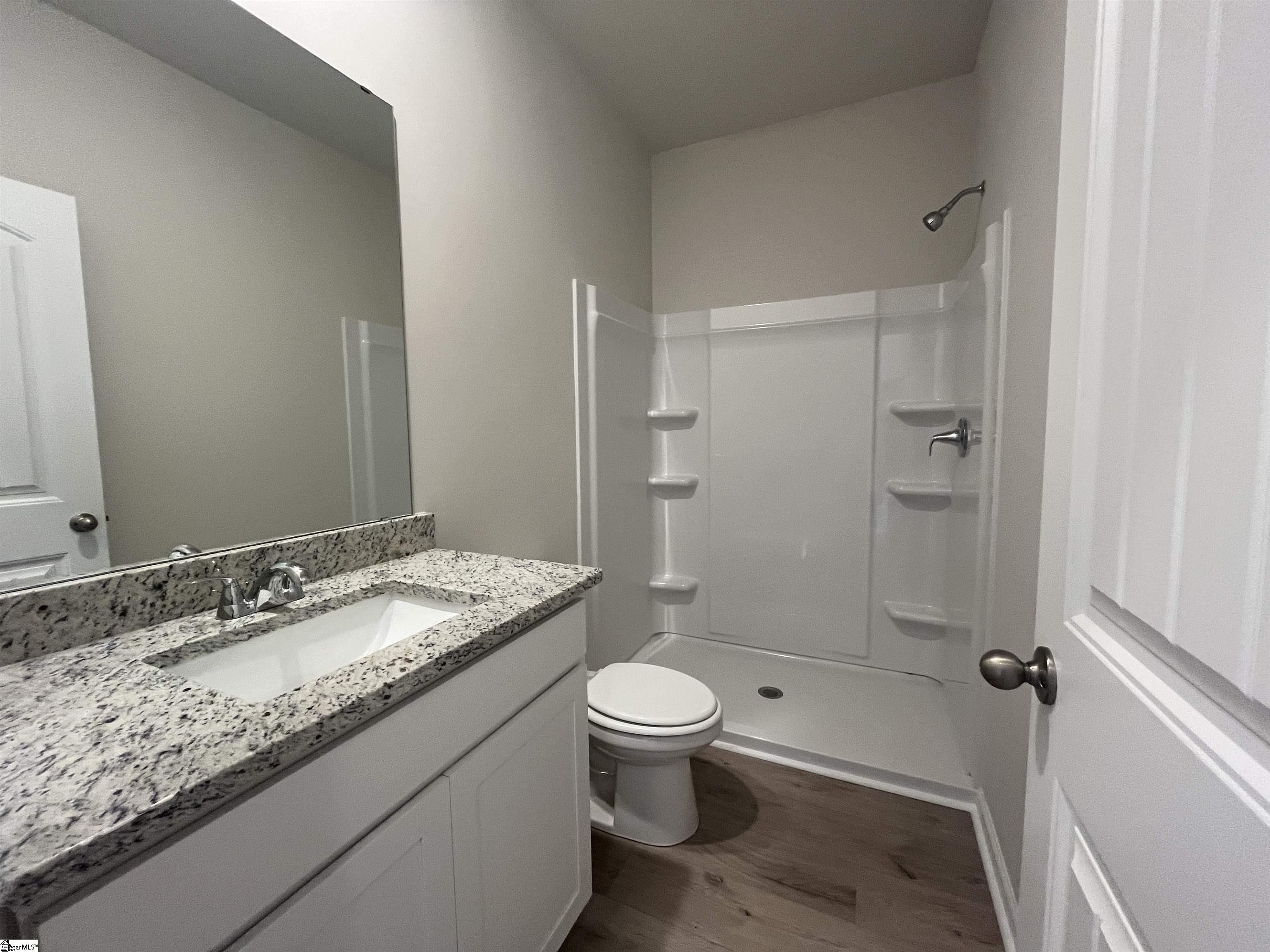 100 Juniper Valley Circle Property Photo 5