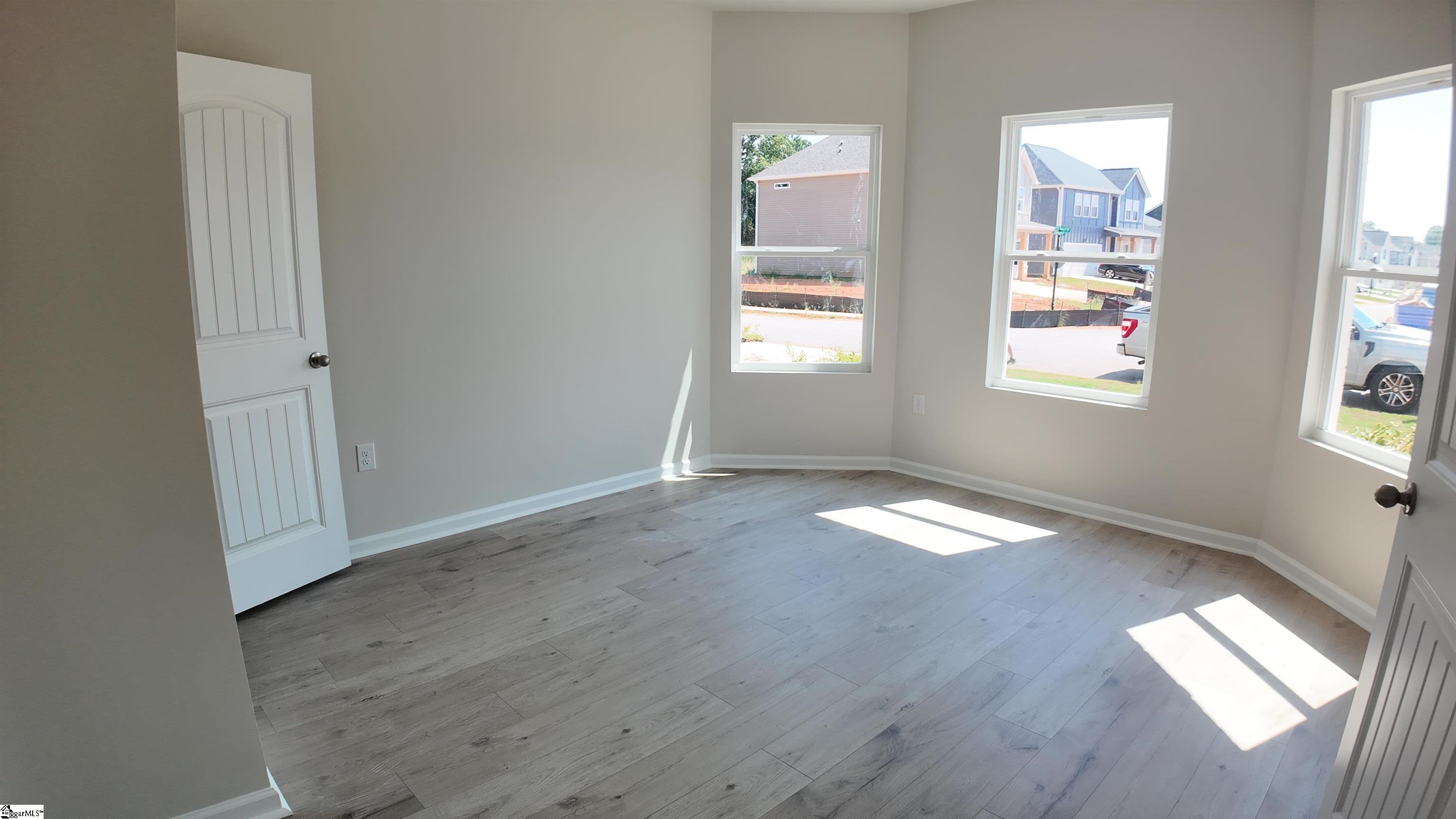 100 Juniper Valley Circle Property Photo 7