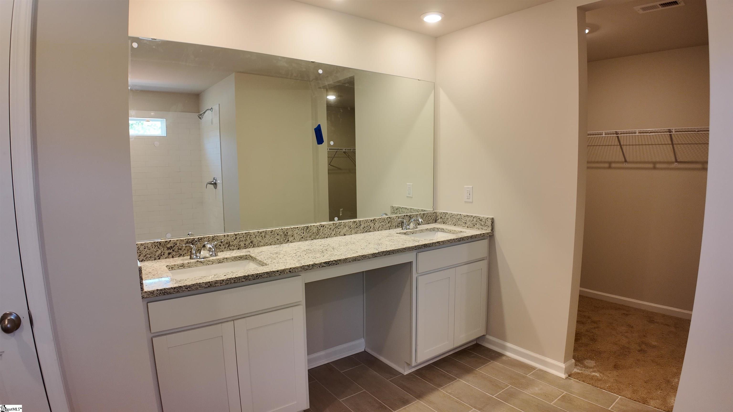 100 Juniper Valley Circle Property Photo 9