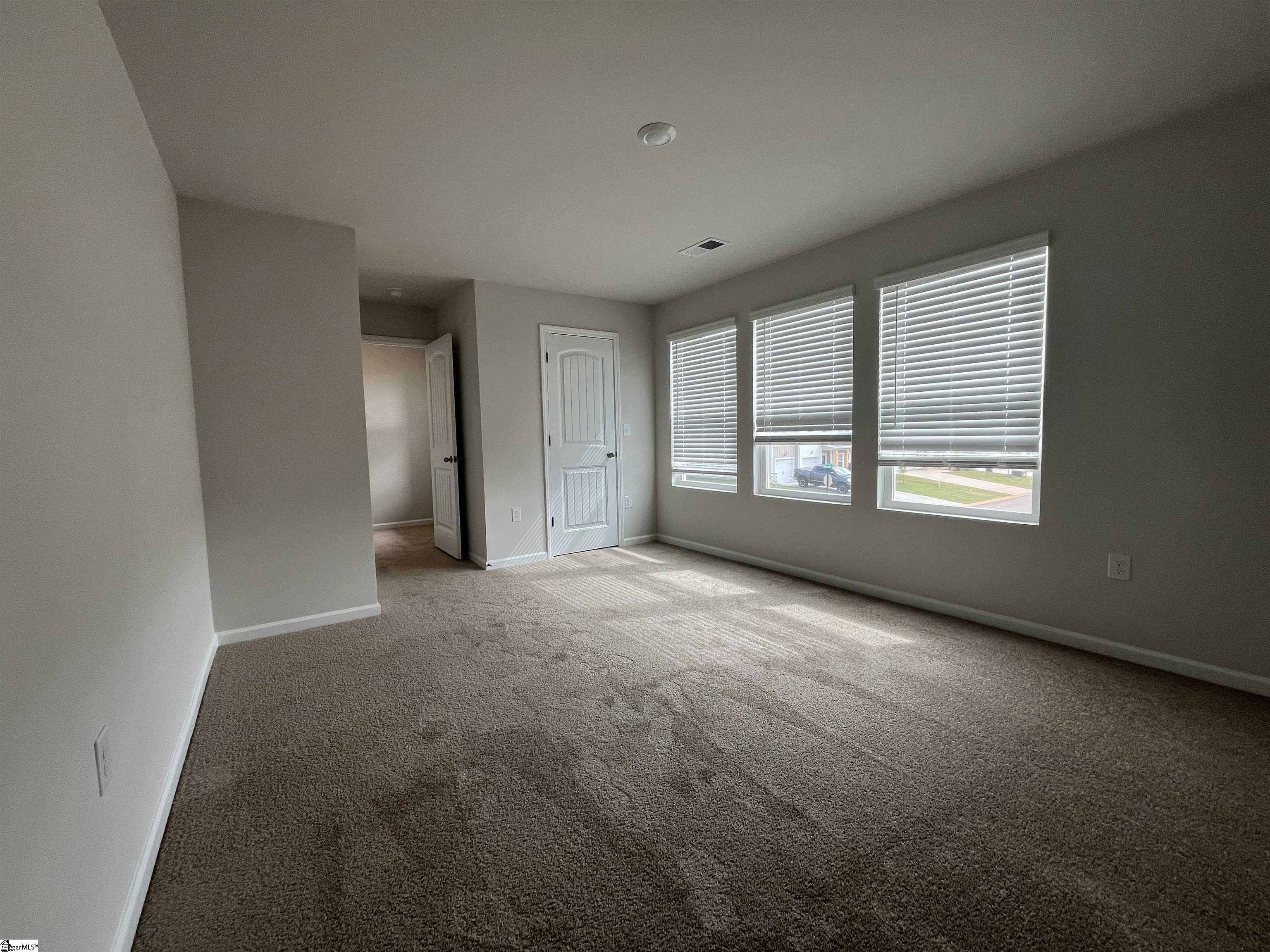 100 Juniper Valley Circle Property Photo 13