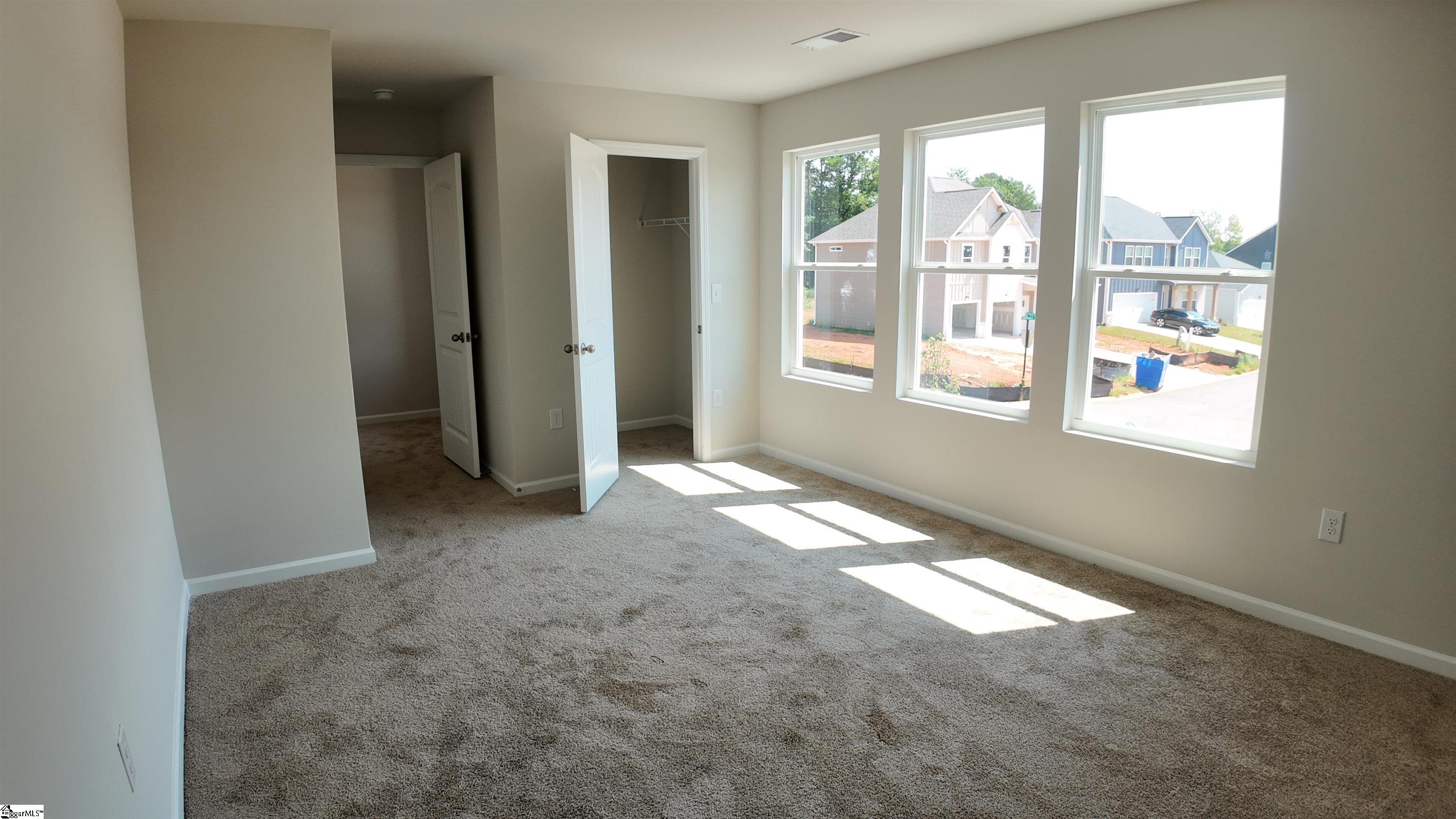 100 Juniper Valley Circle Property Photo 14
