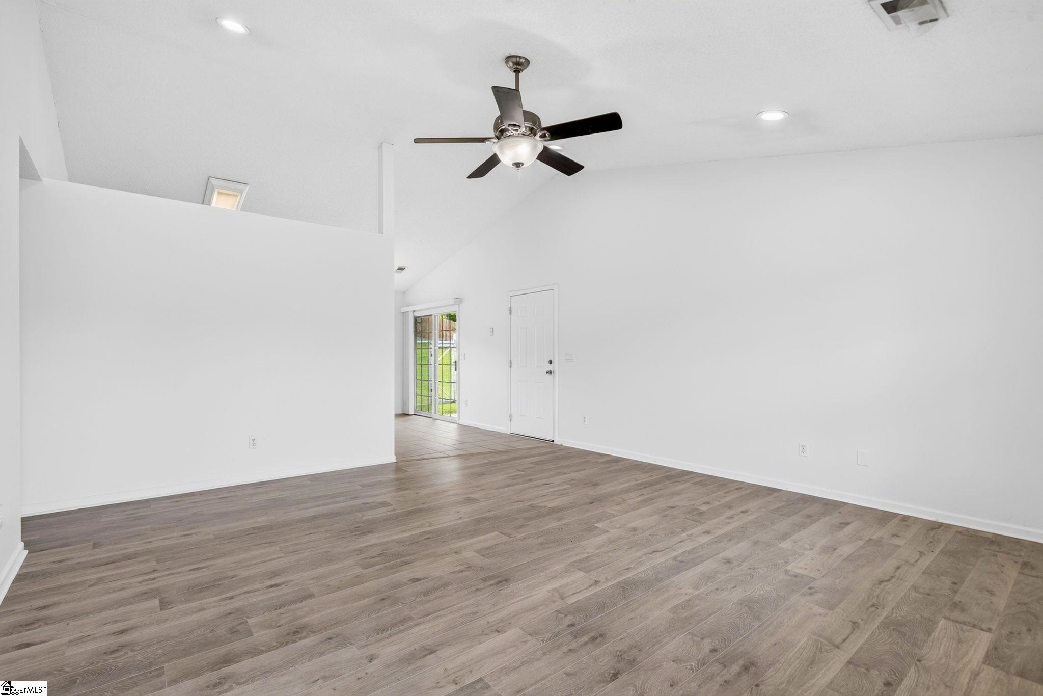 112 Marlowe Lane Property Photo 15