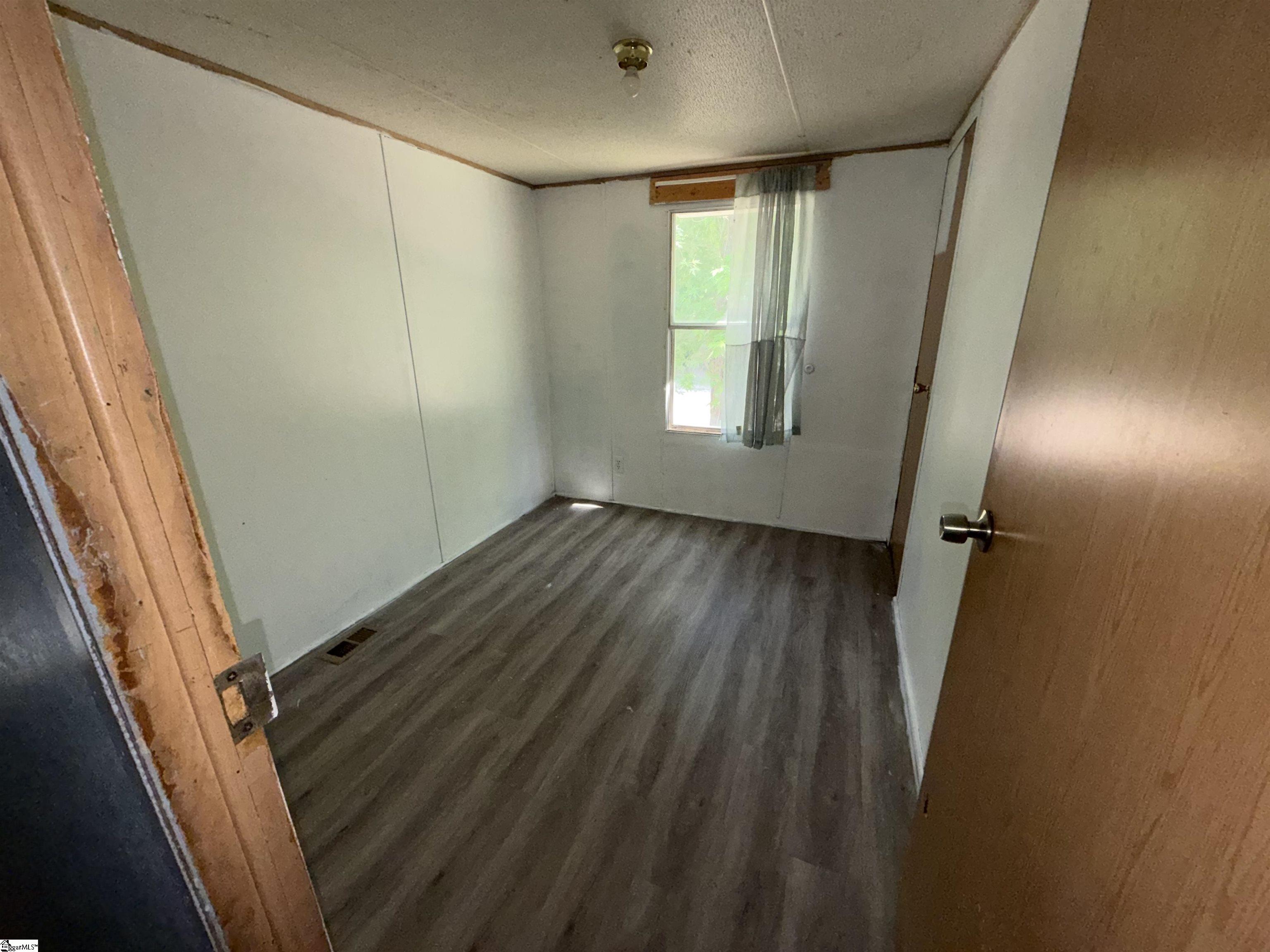 8590 Anchor Street Property Photo 11