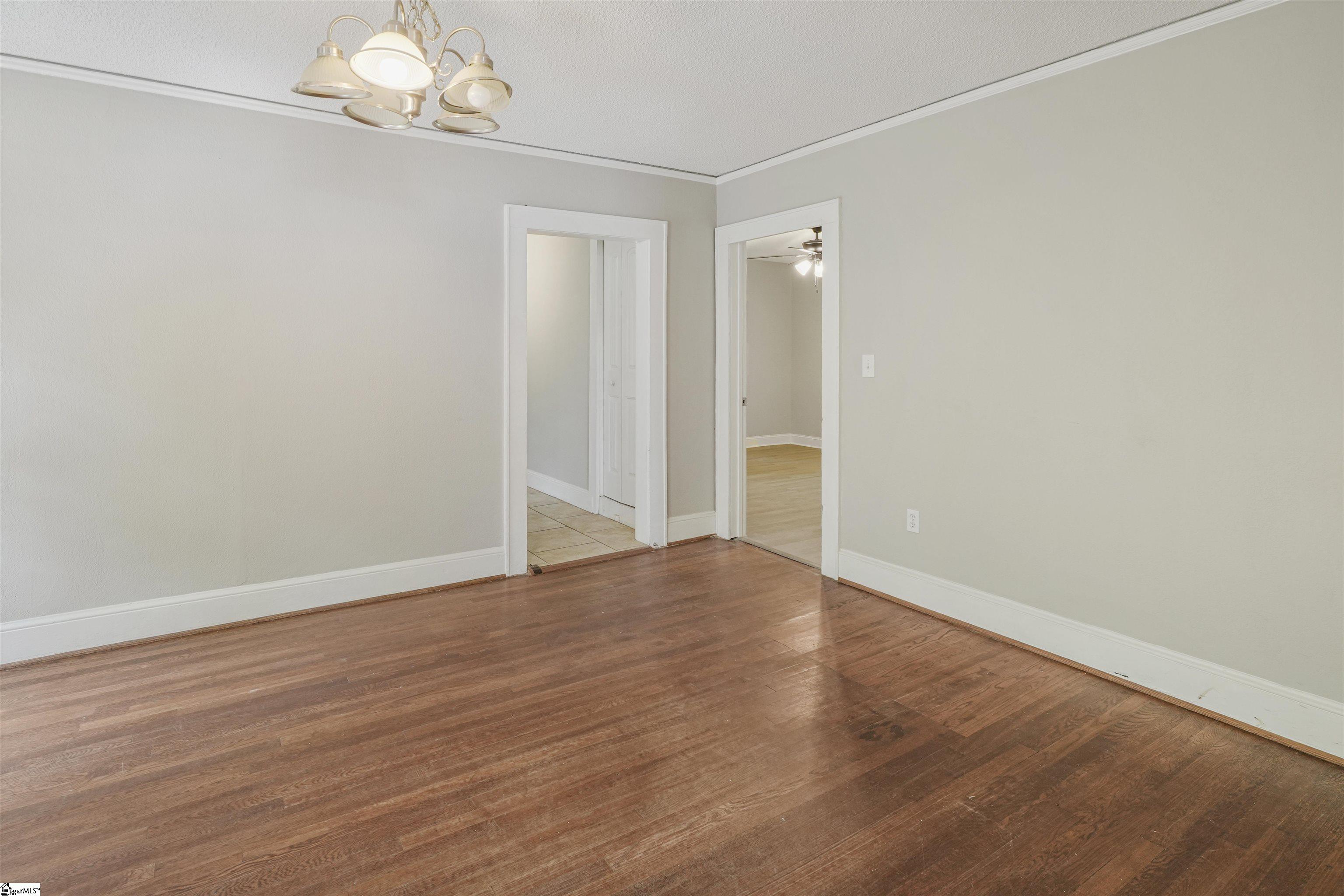 540 Union Street Property Photo 8