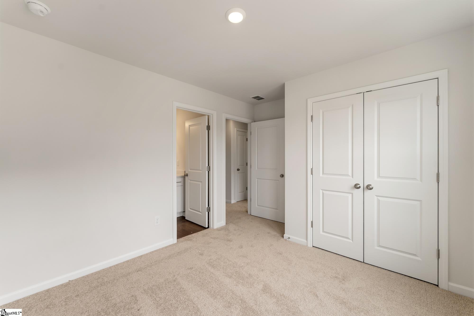146 Cloverfield Lane Property Photo 14