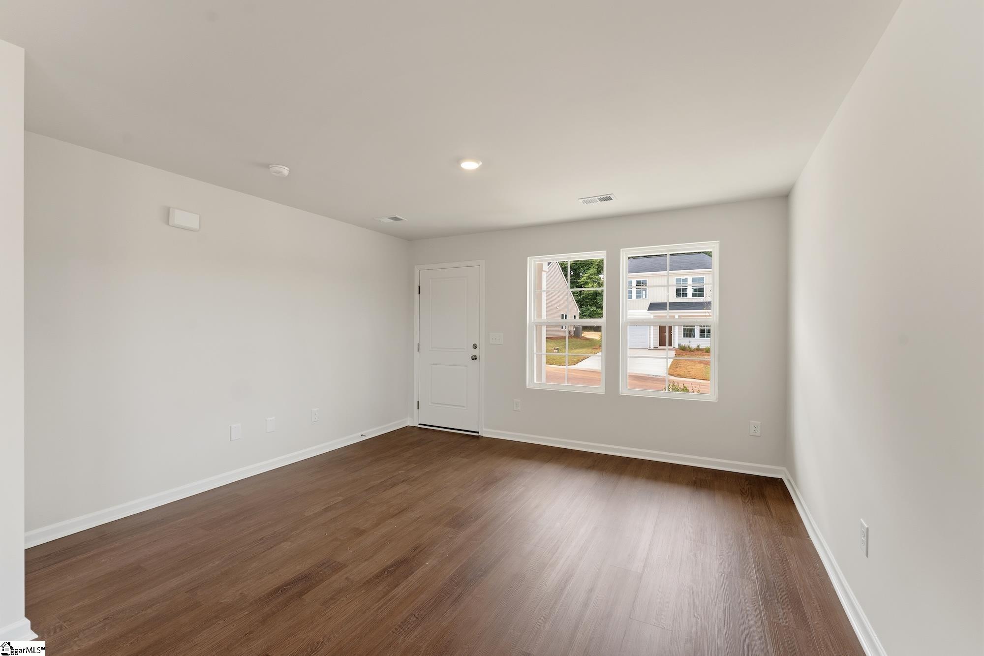 146 Cloverfield Lane Property Photo 16