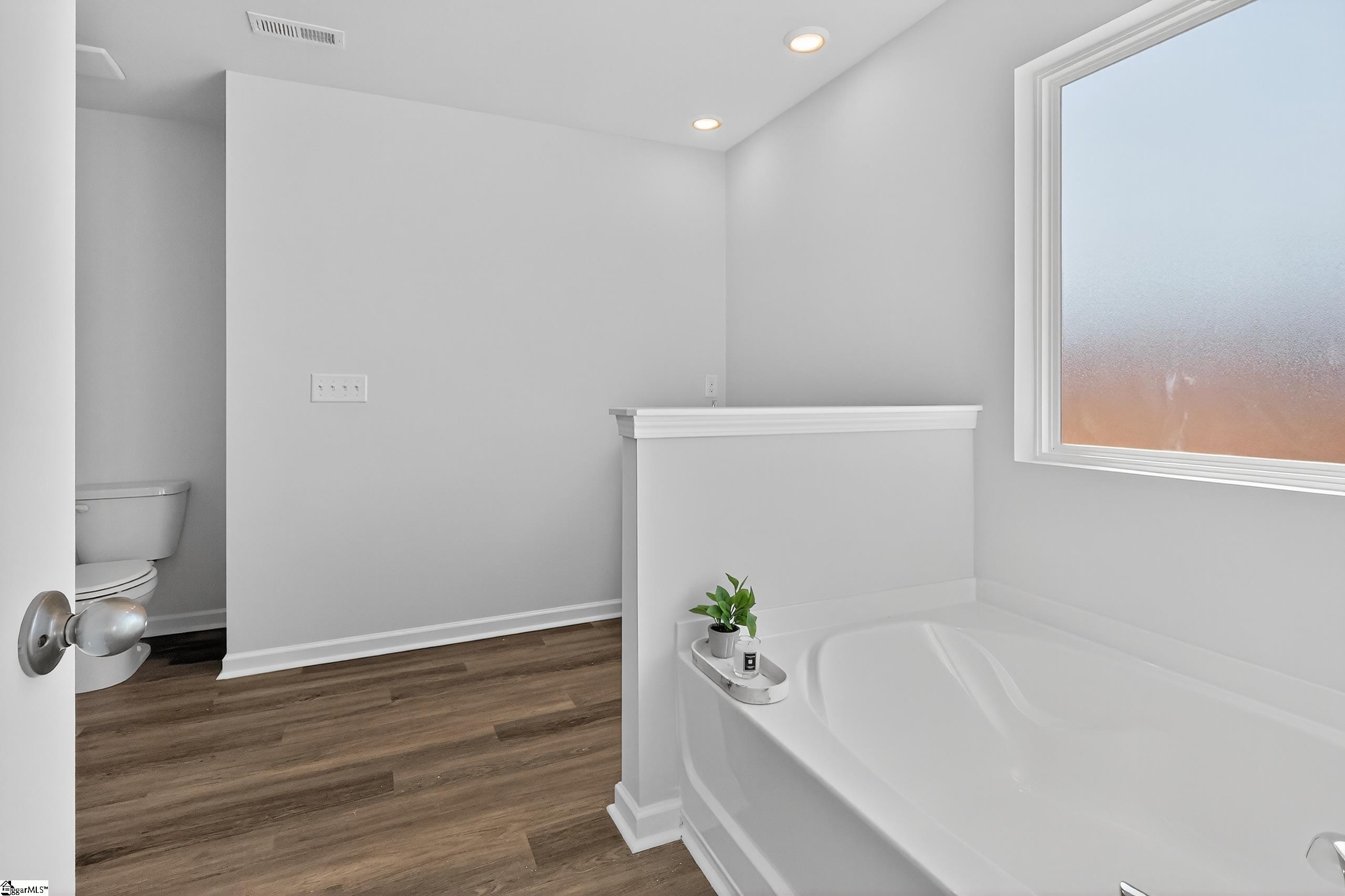 13 Torwood Street Property Photo 29