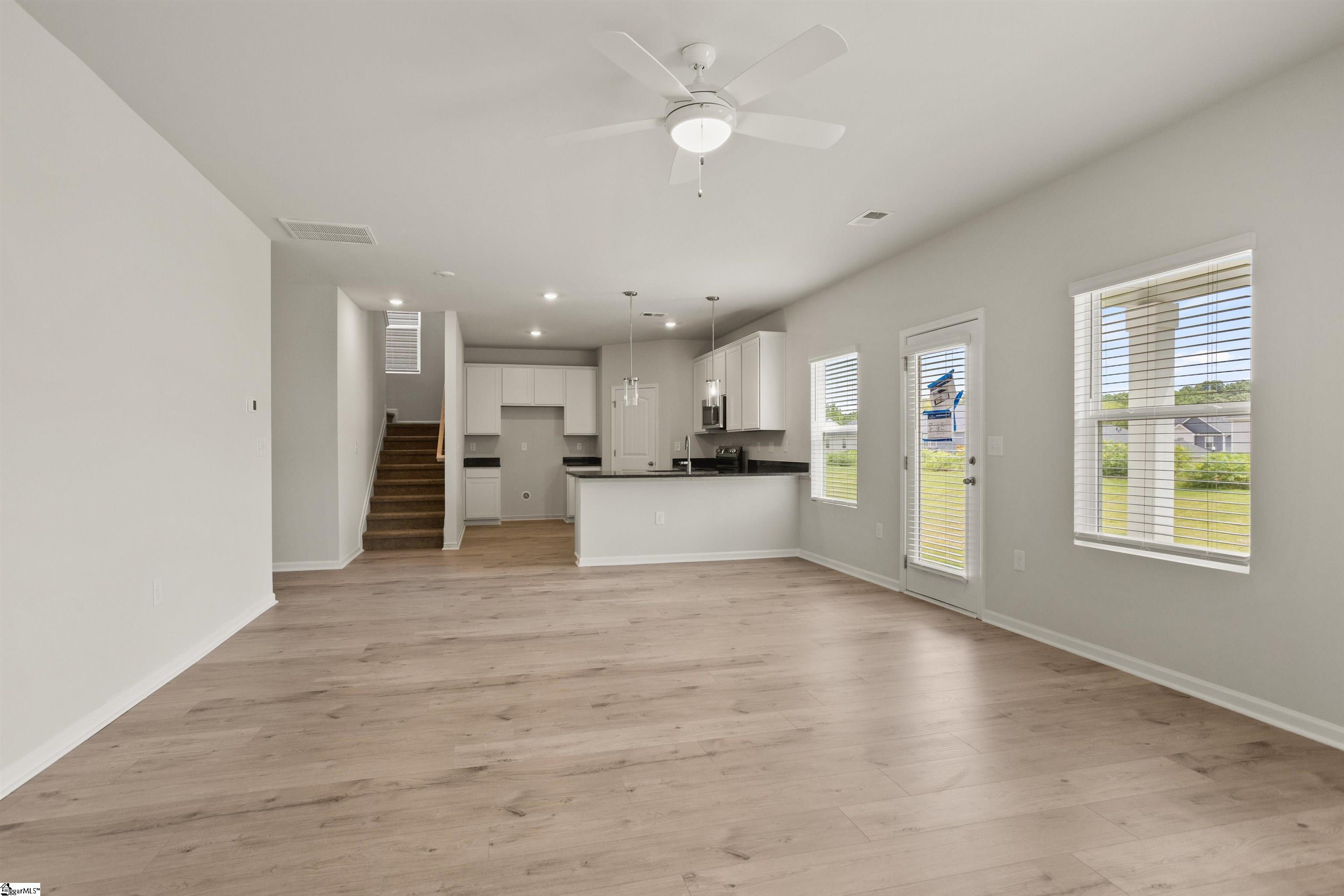 608 Silver Fir Street Property Photo 16