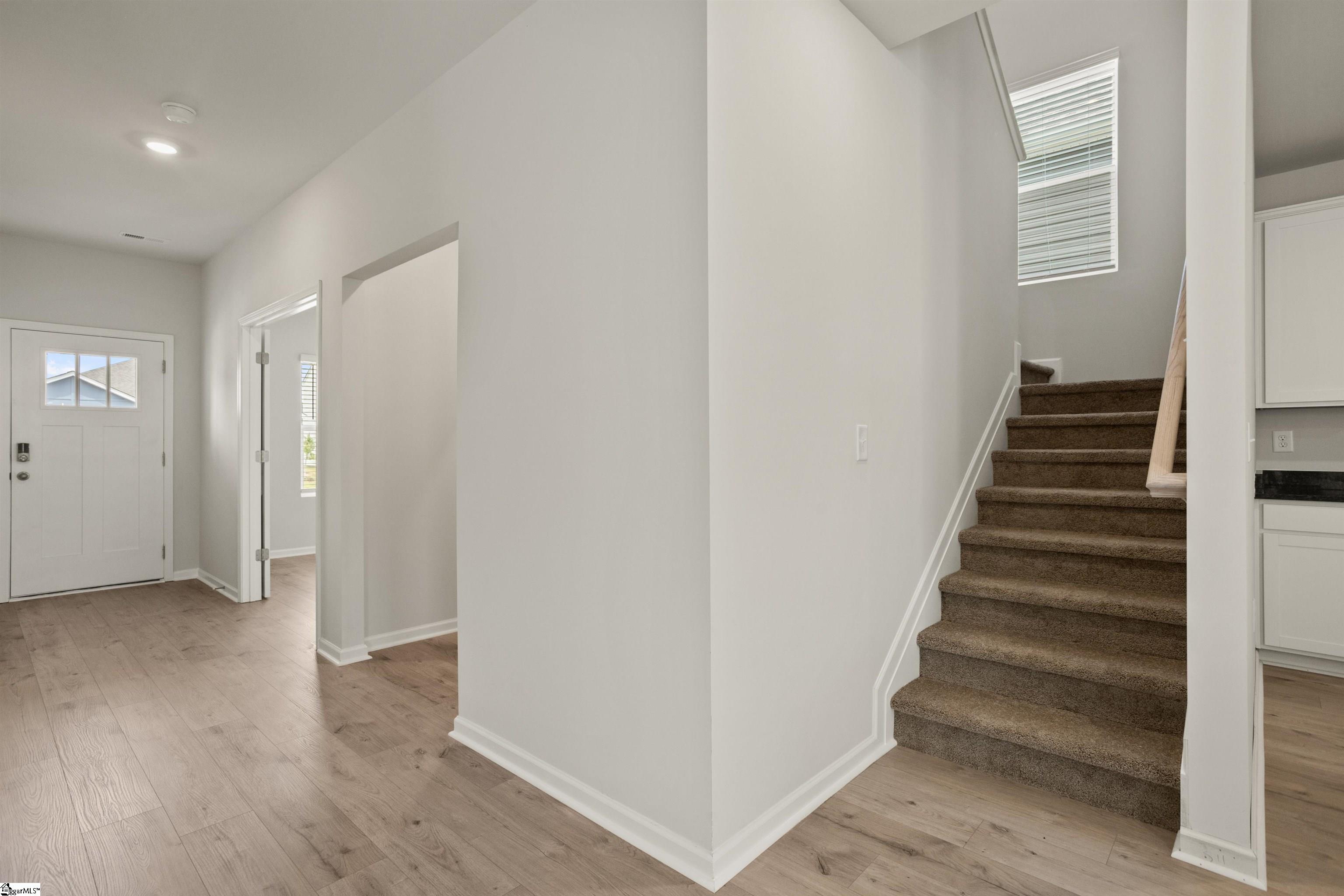 608 Silver Fir Street Property Photo 17