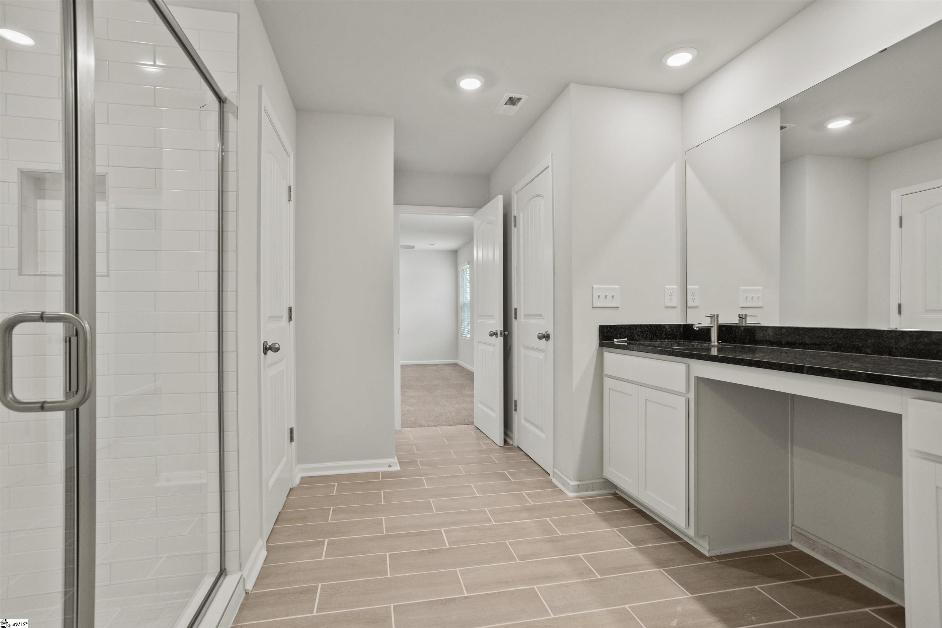 608 Silver Fir Street Property Photo 30