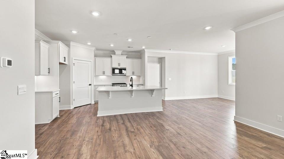 511 Frobisher Drive Property Photo 14