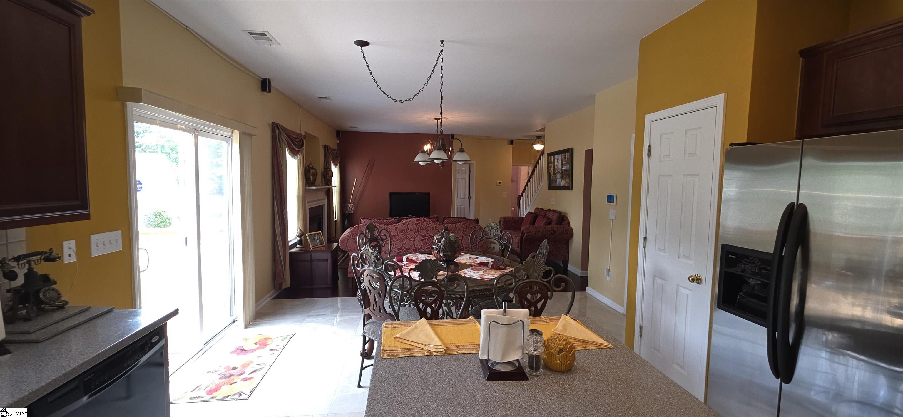 1596232 Property Photo 16