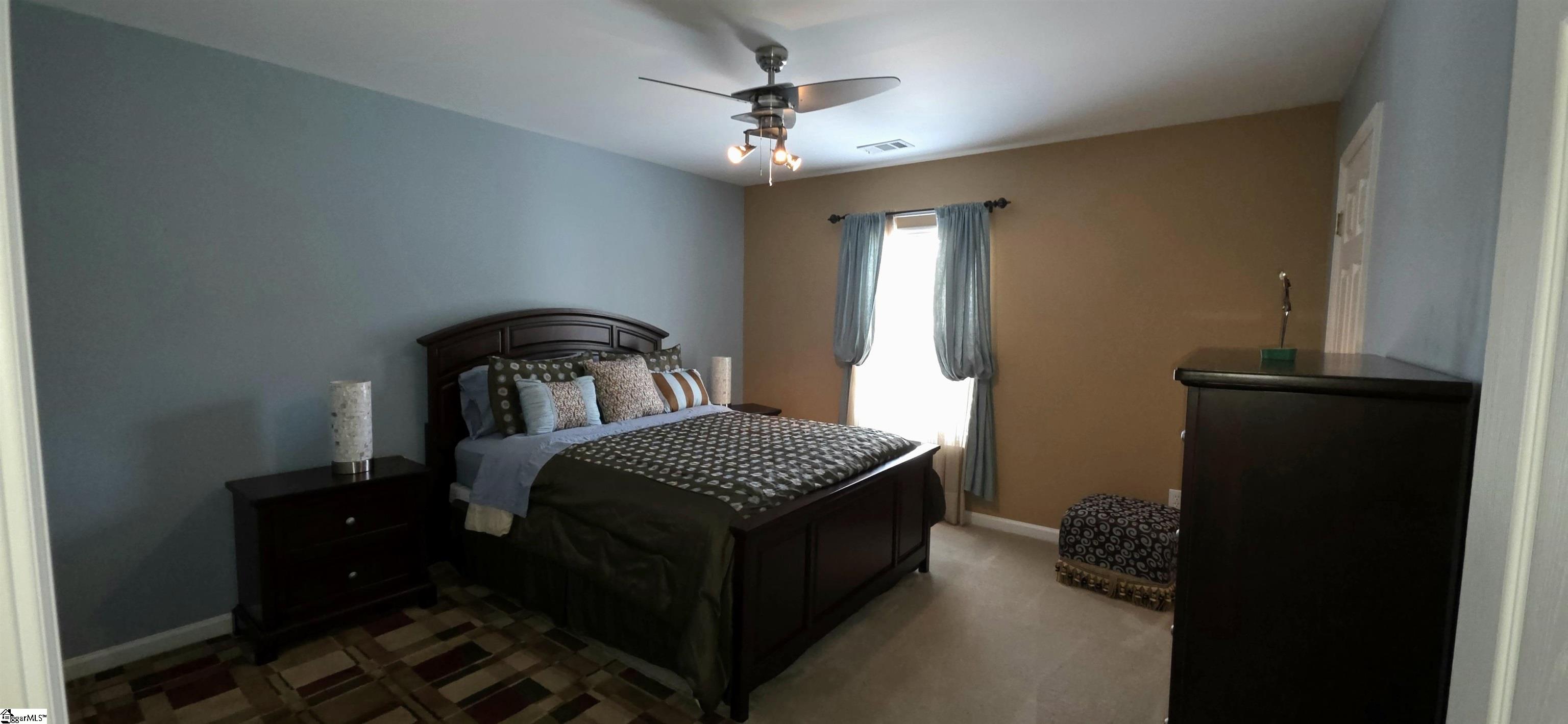 1596232 Property Photo 27