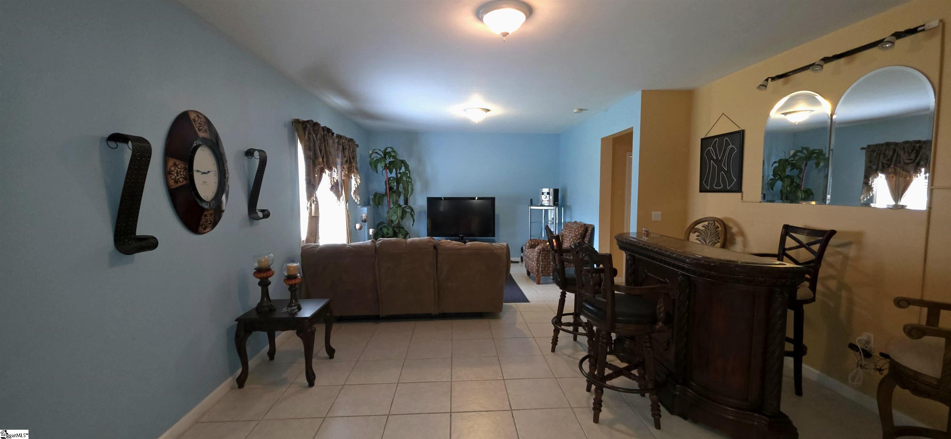 1596232 Property Photo 35