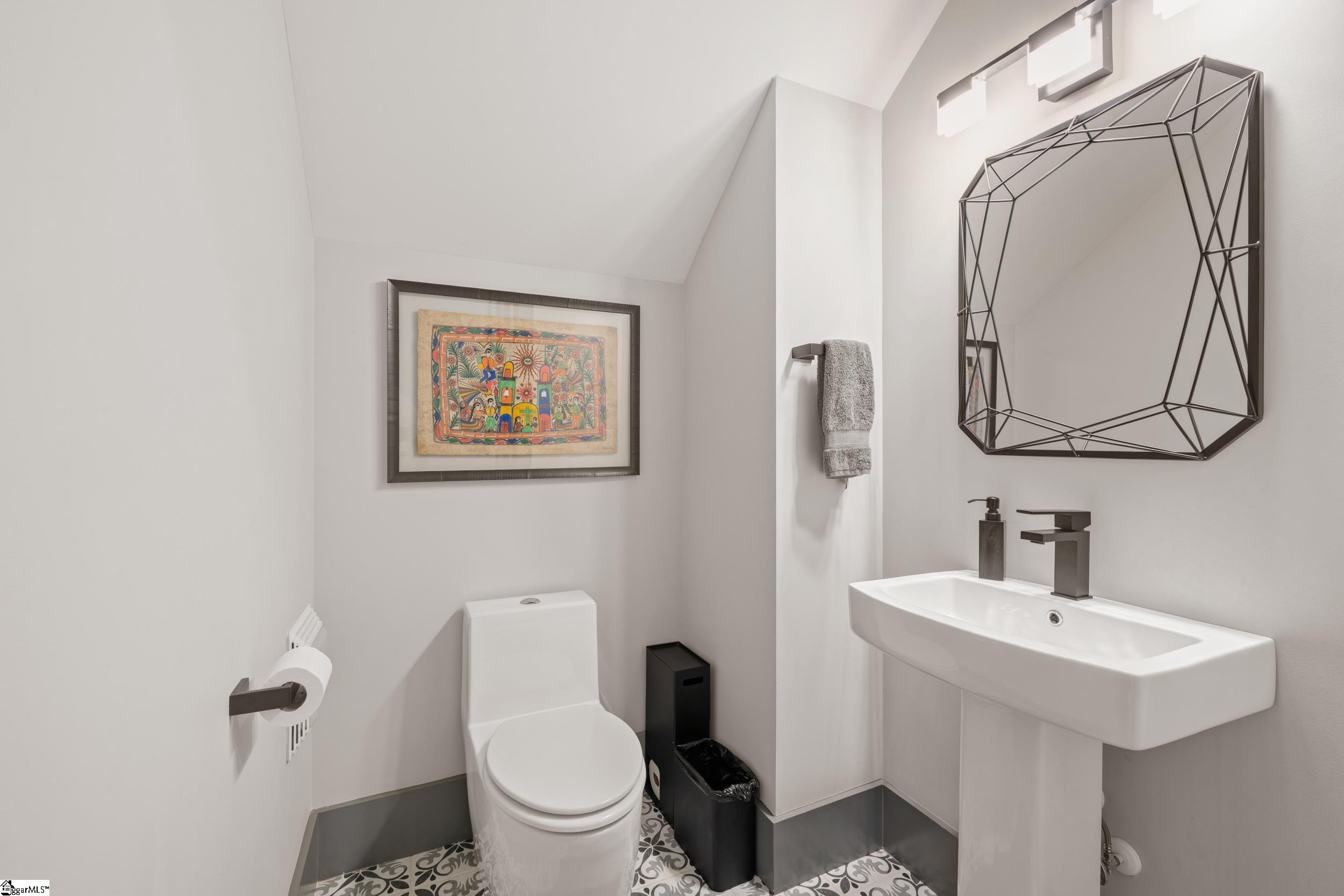 112 Gascony Drive Property Photo 16