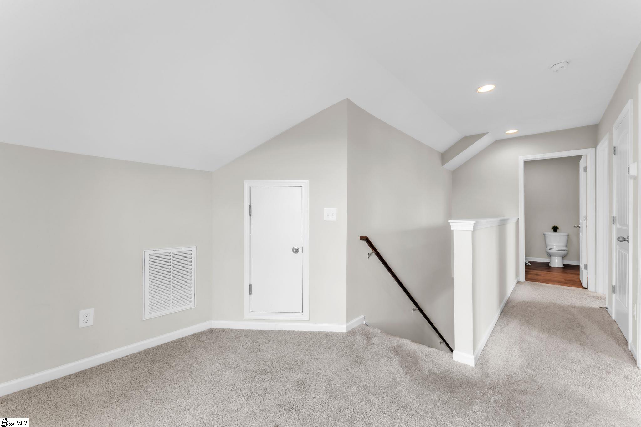 121 Screech Drive Property Photo 14